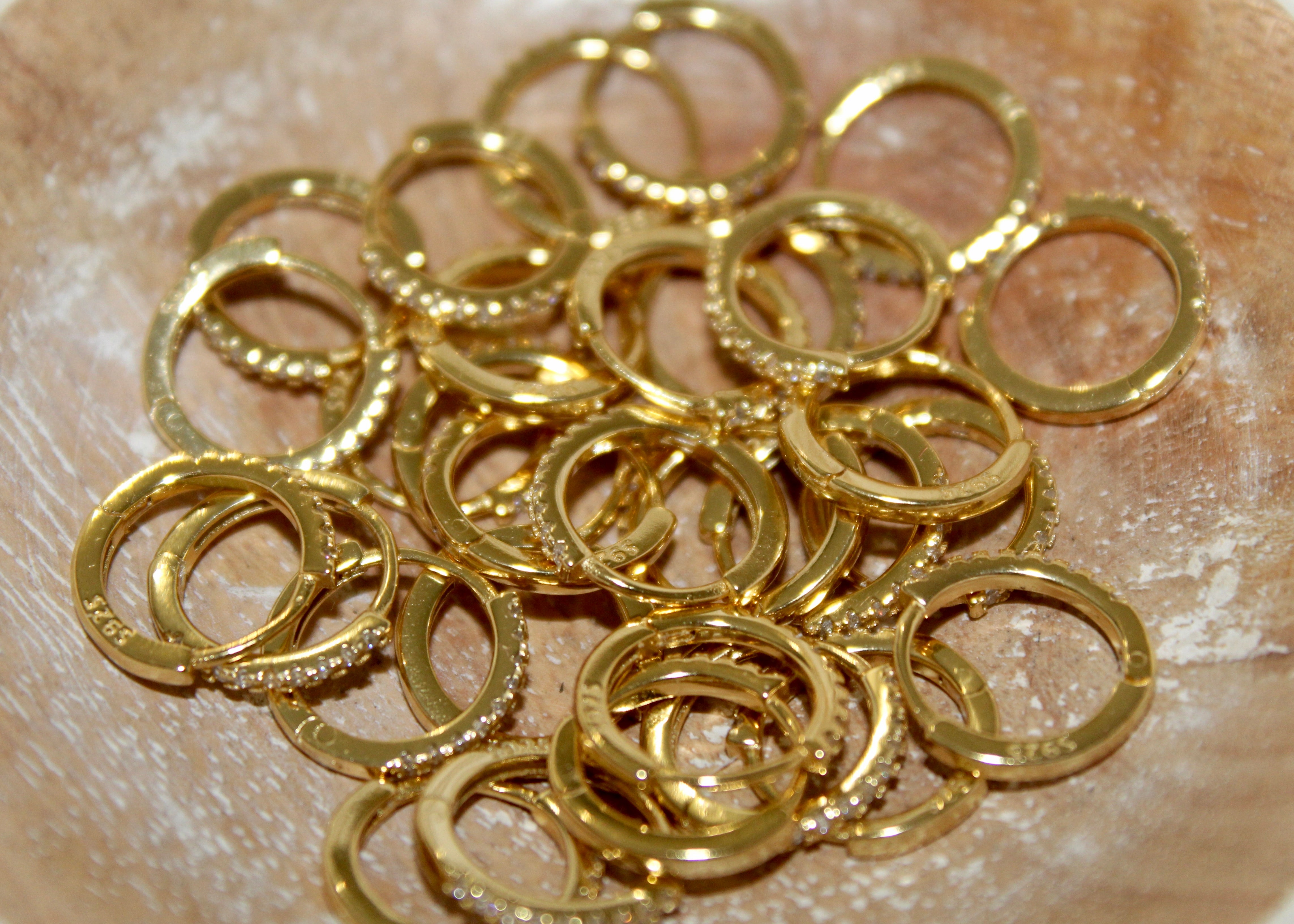 Entretien, bijoux de fantaisie