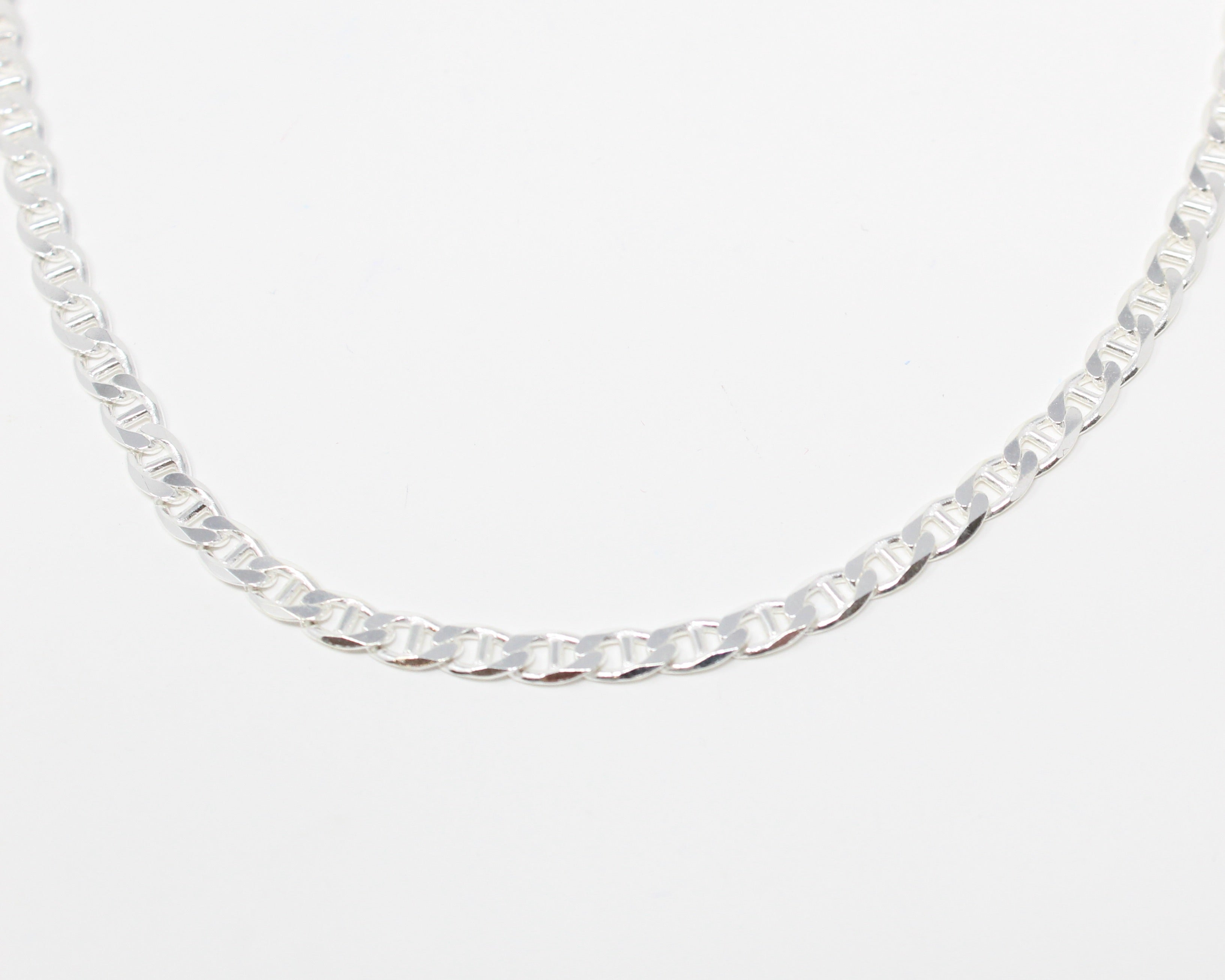 HUBERT, chaine en argent sterling.