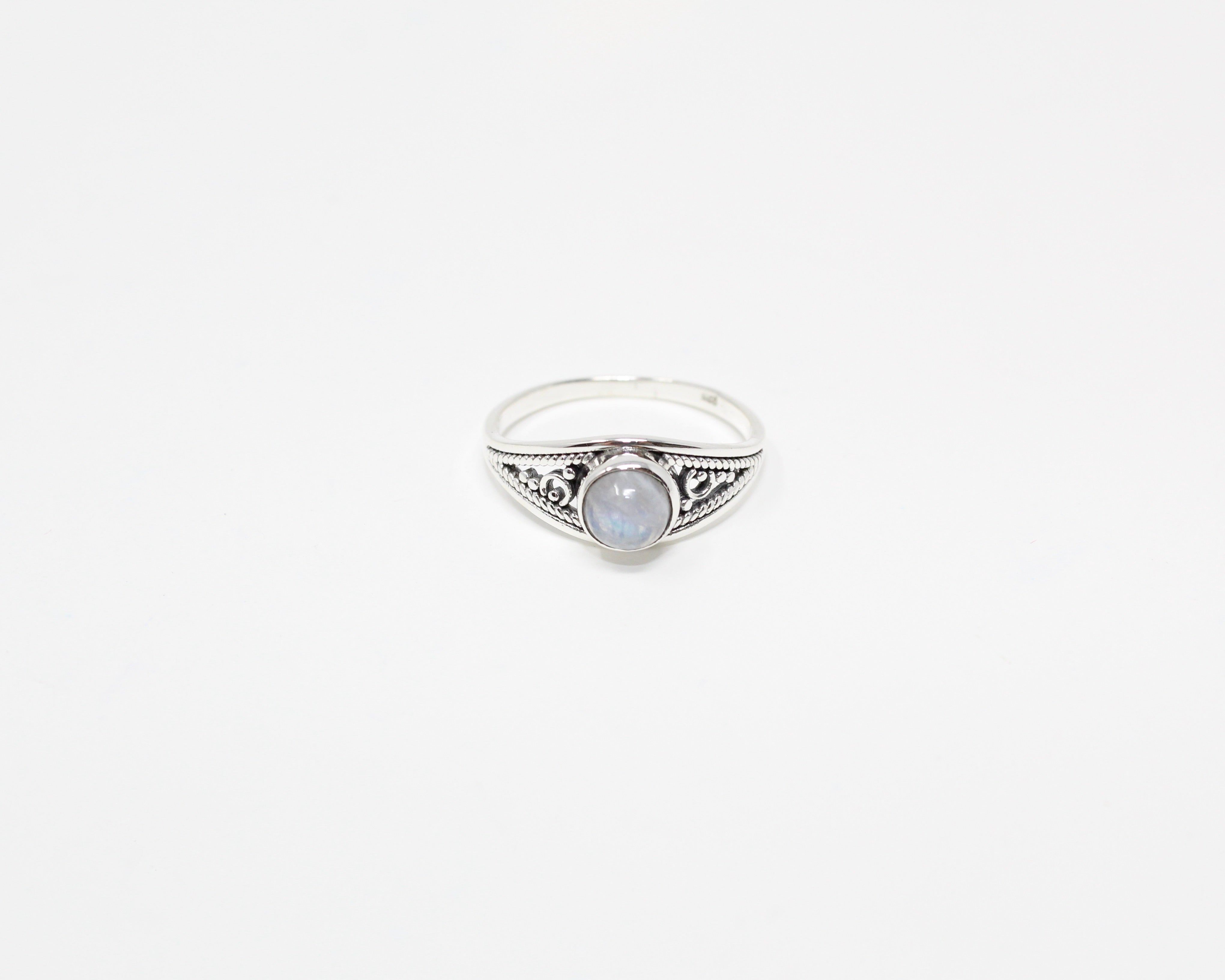 SAVANTE, bague argent sterling et pierre semi-précieuse, pierre de lune.