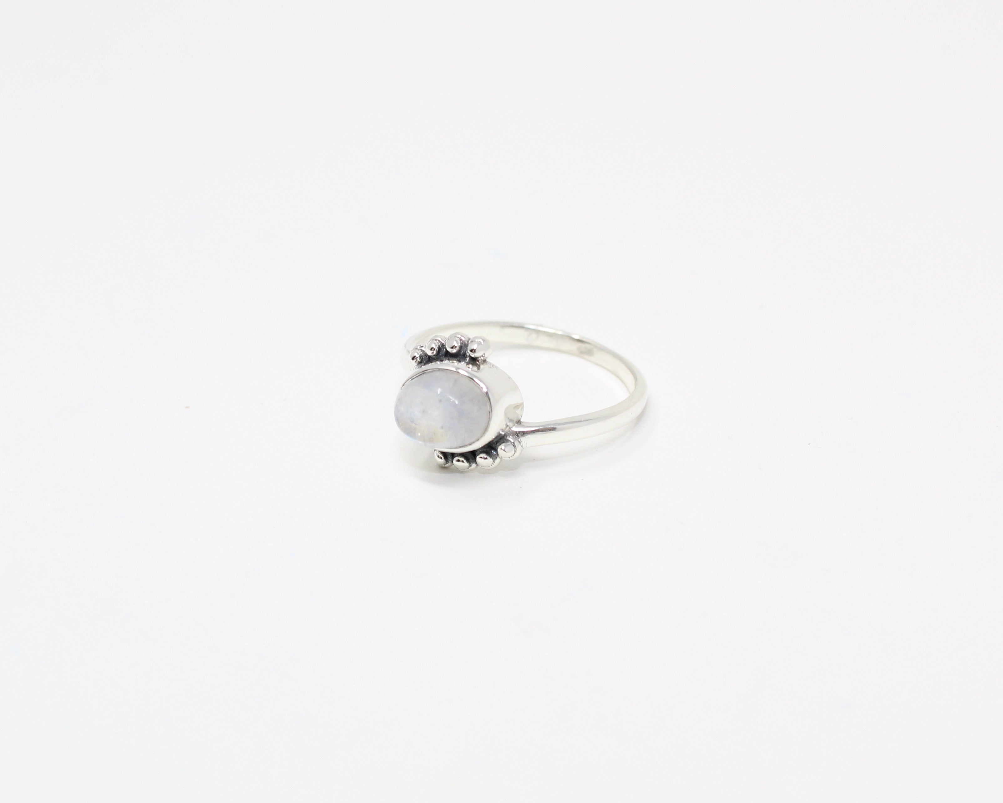 RIEUSE, bague argent sterling et pierre semi-précieuse, pierre de lune.
