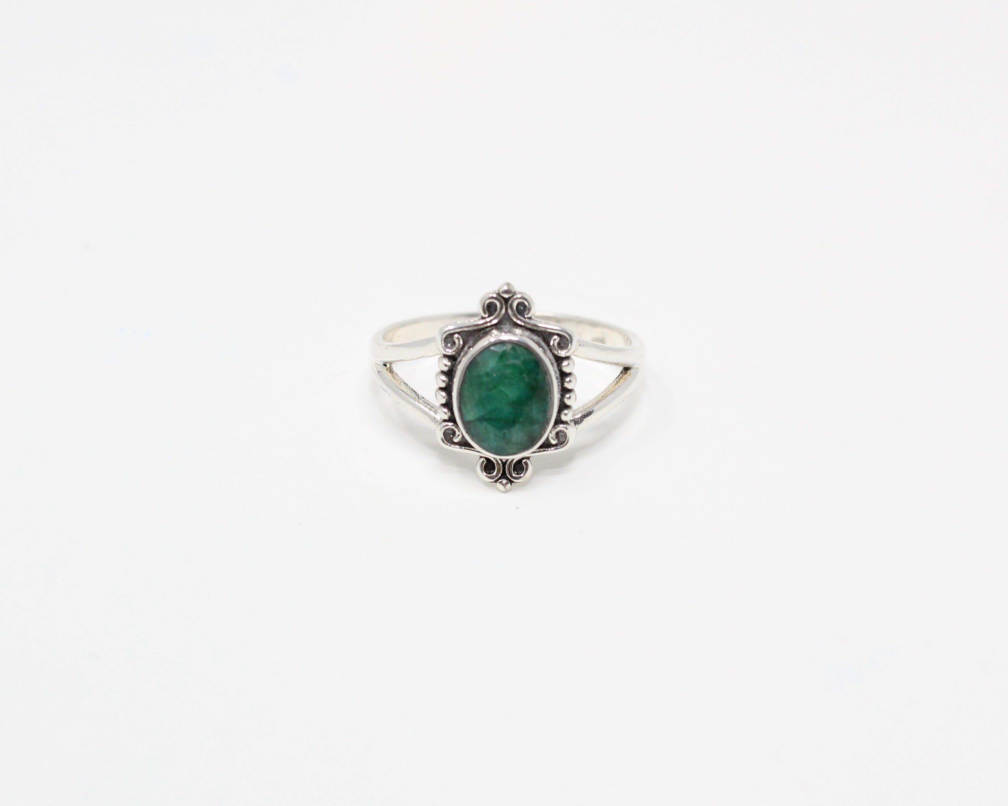 SUMAC, bague argent sterling et pierre semi-précieuse, émeraude.