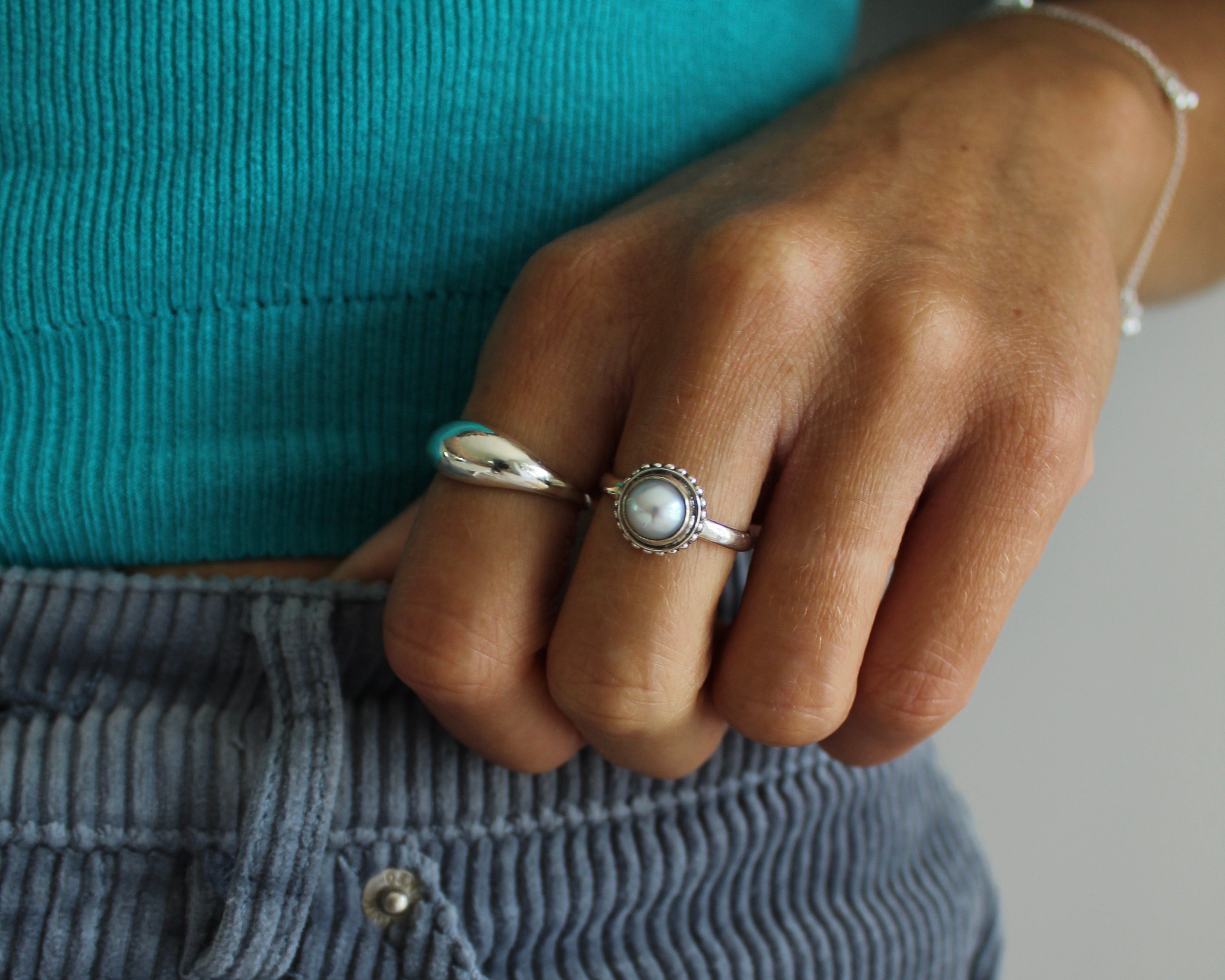 JUSTE, bague argent sterling et pierre semi-précieuse, perle.