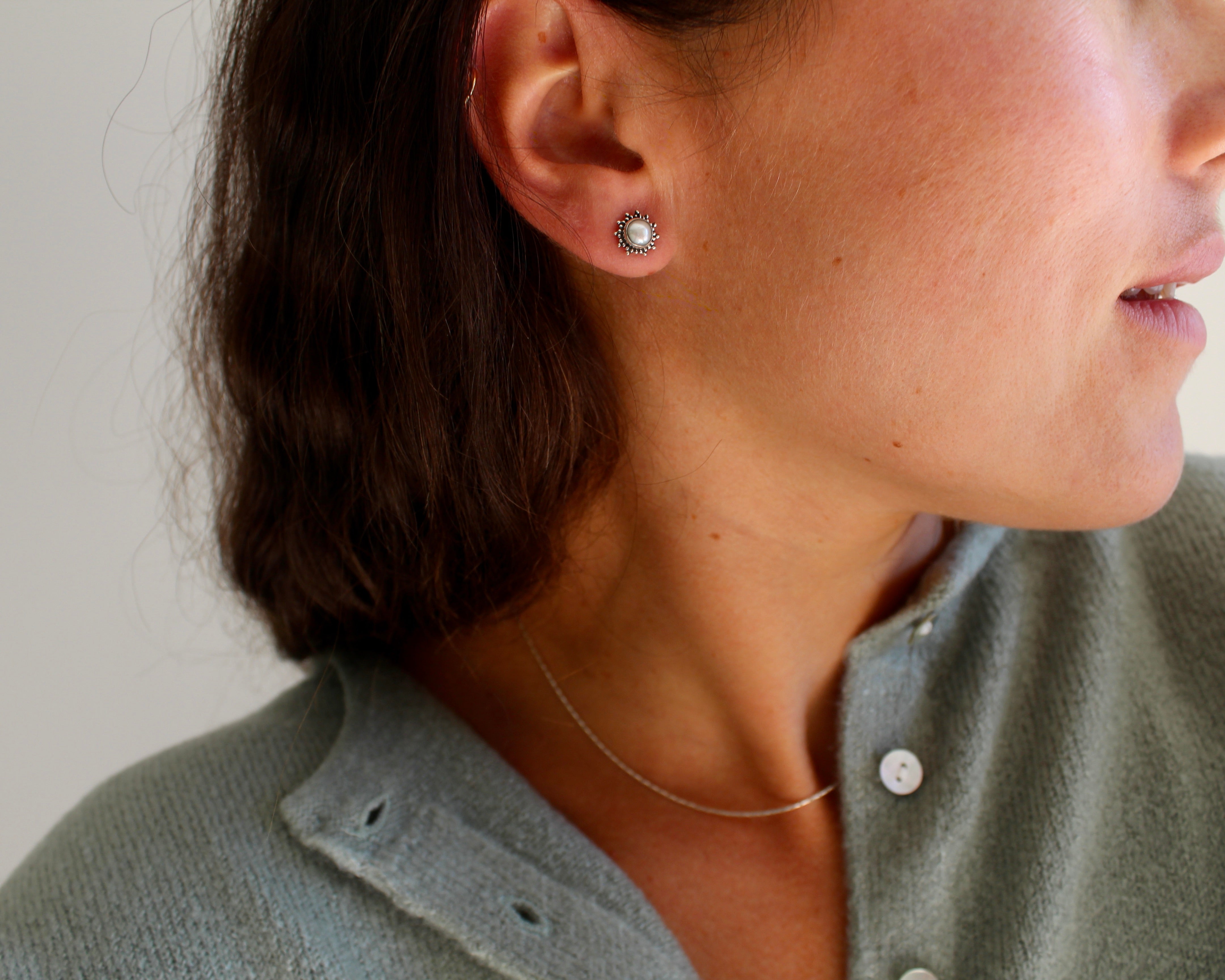 SOLAIRE, boucles d'oreilles argent sterling et pierre semi-précieuse, perle.