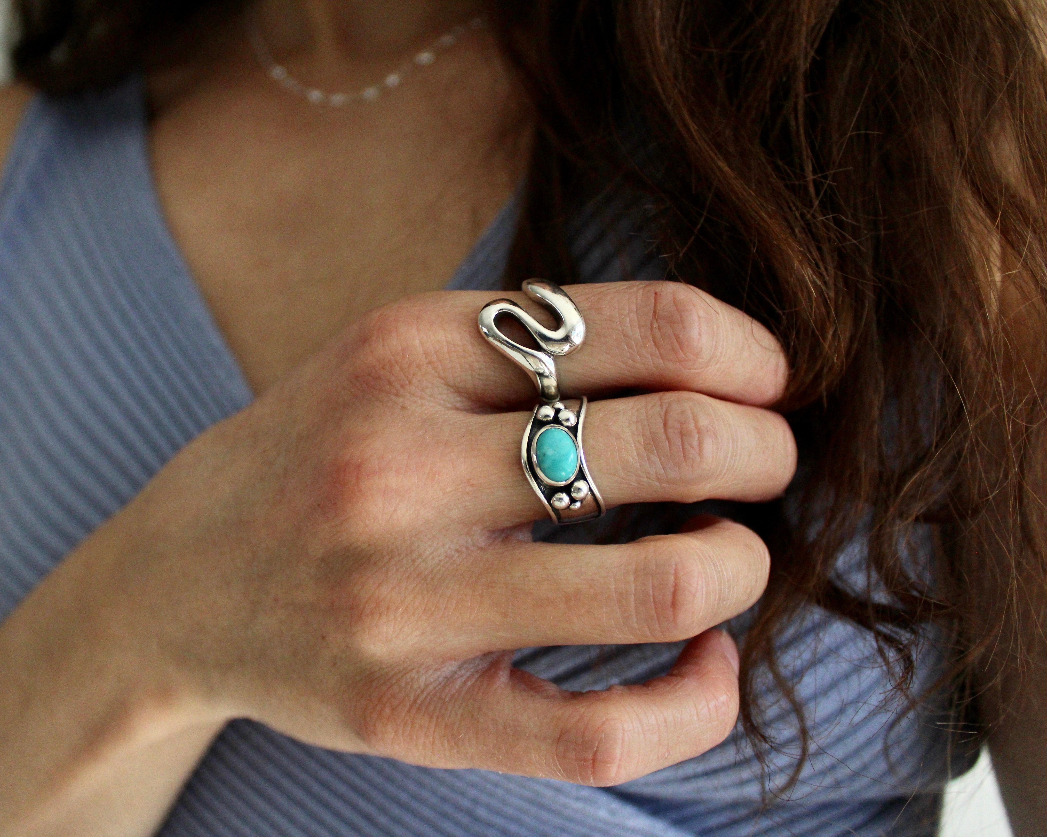 BANGRAK, bague argent sterling et turquoise, pierre semi-précieuse.