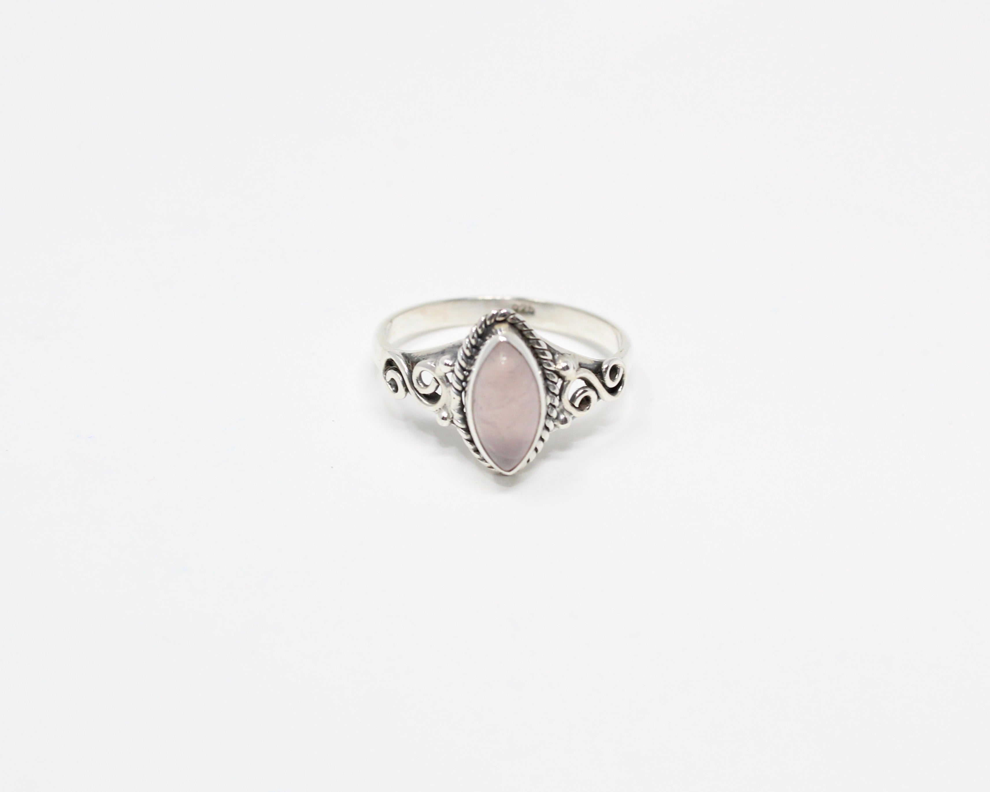 BARAH, bague argent sterling et pierre semi-précieuse, quartz rose.