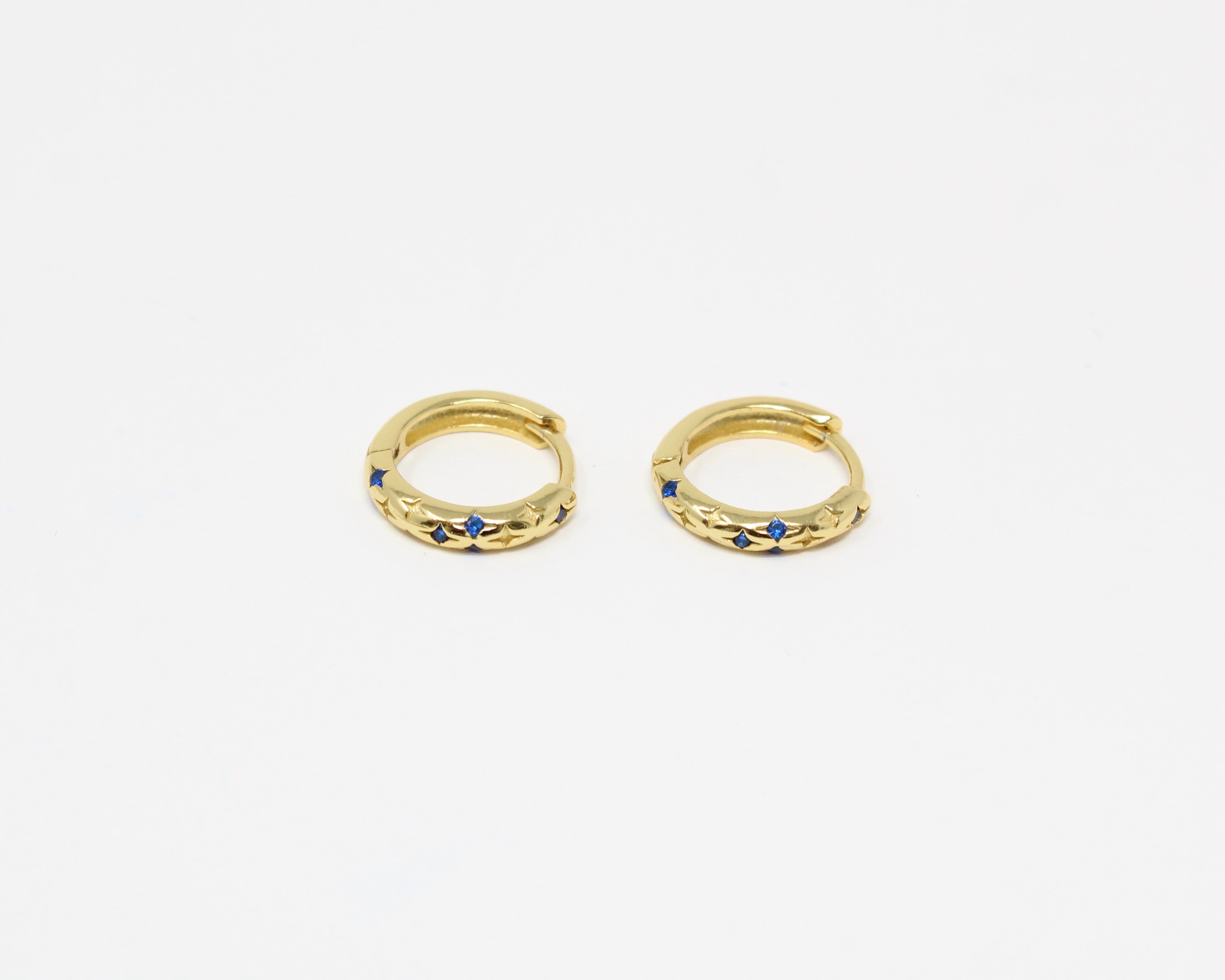 THÉA, boucle d'oreille en or vermeil.