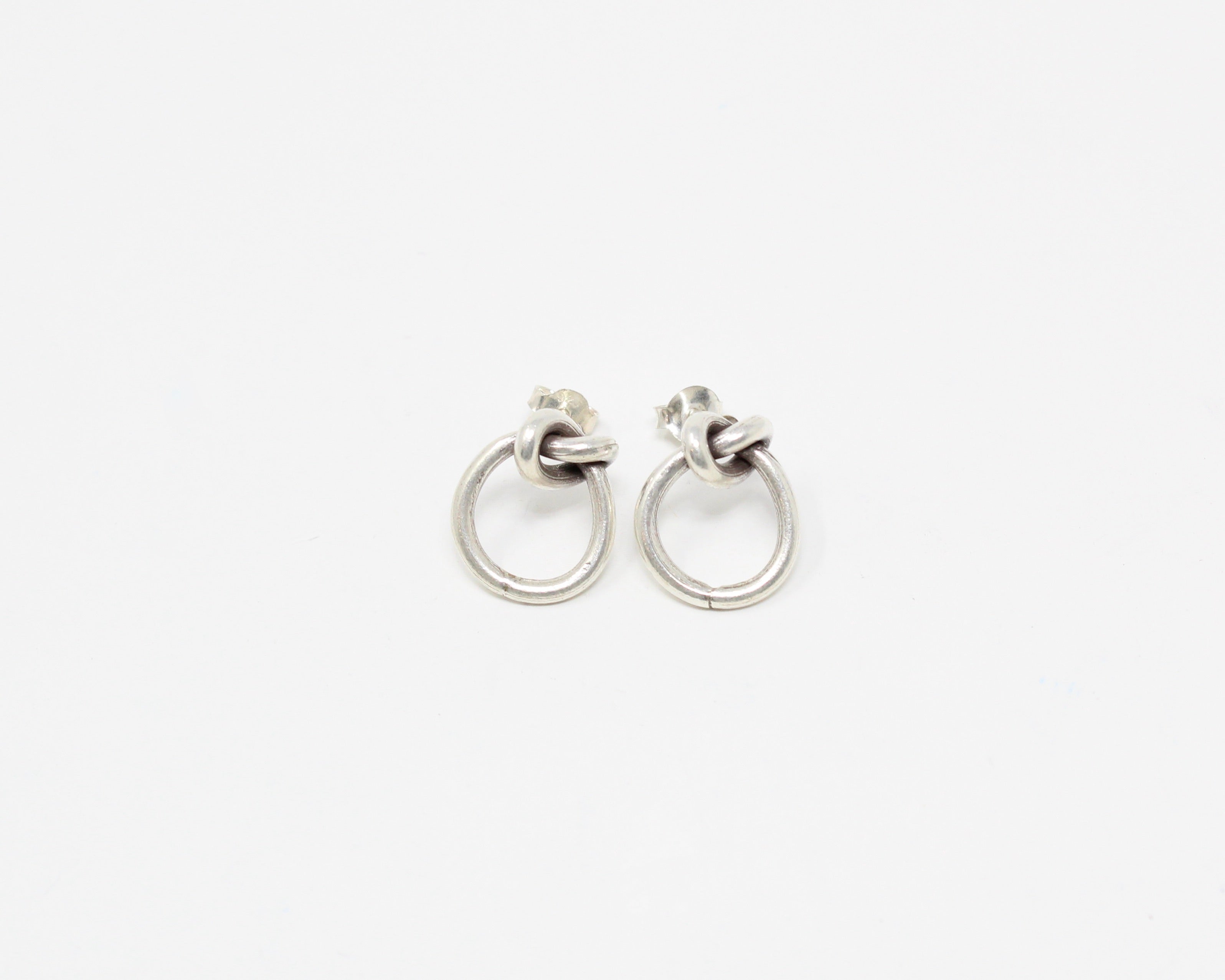 KAE, boucles d'oreilles argent.