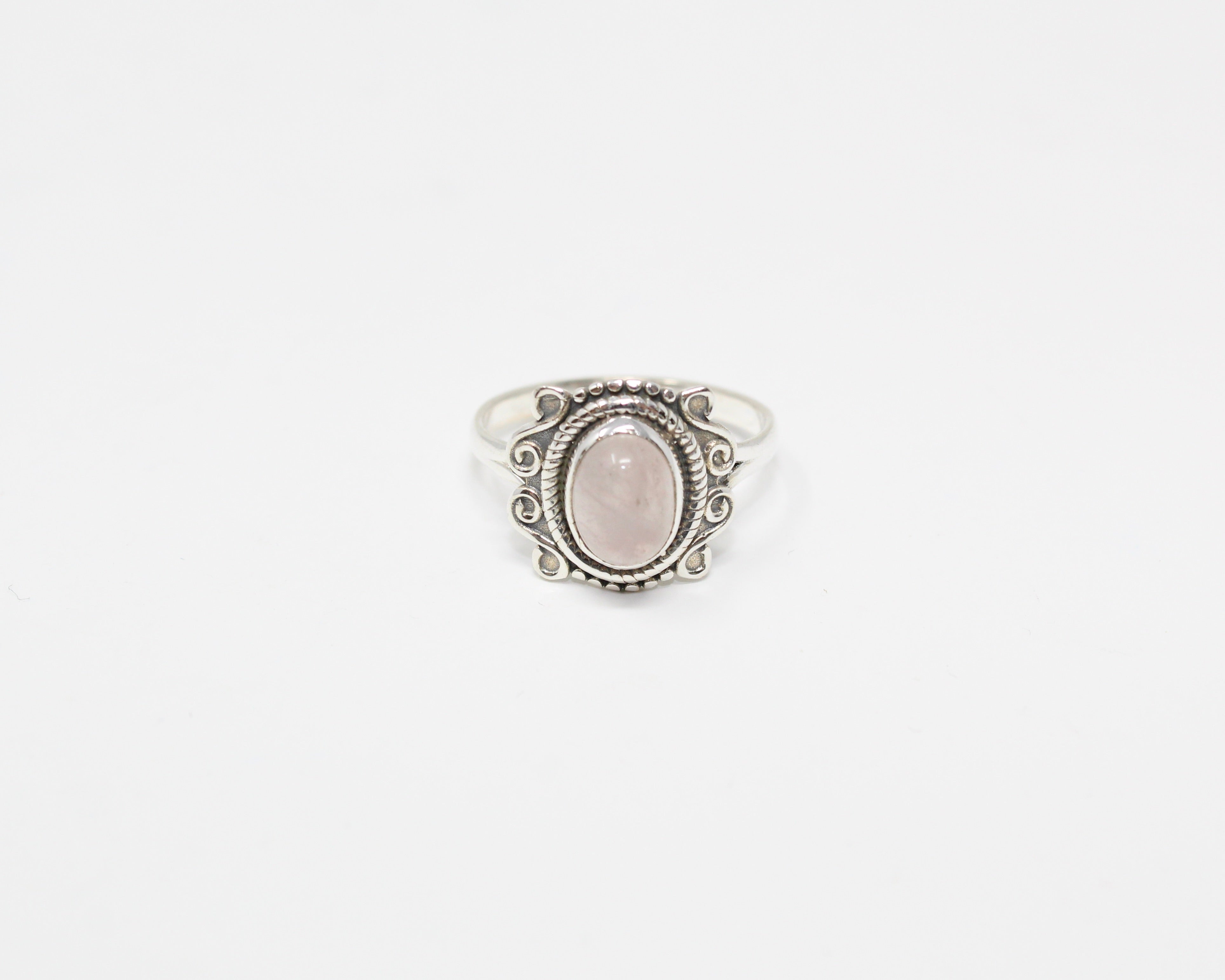 PATIENCE, bague argent sterling et pierre semi-précieuse, quartz rose.