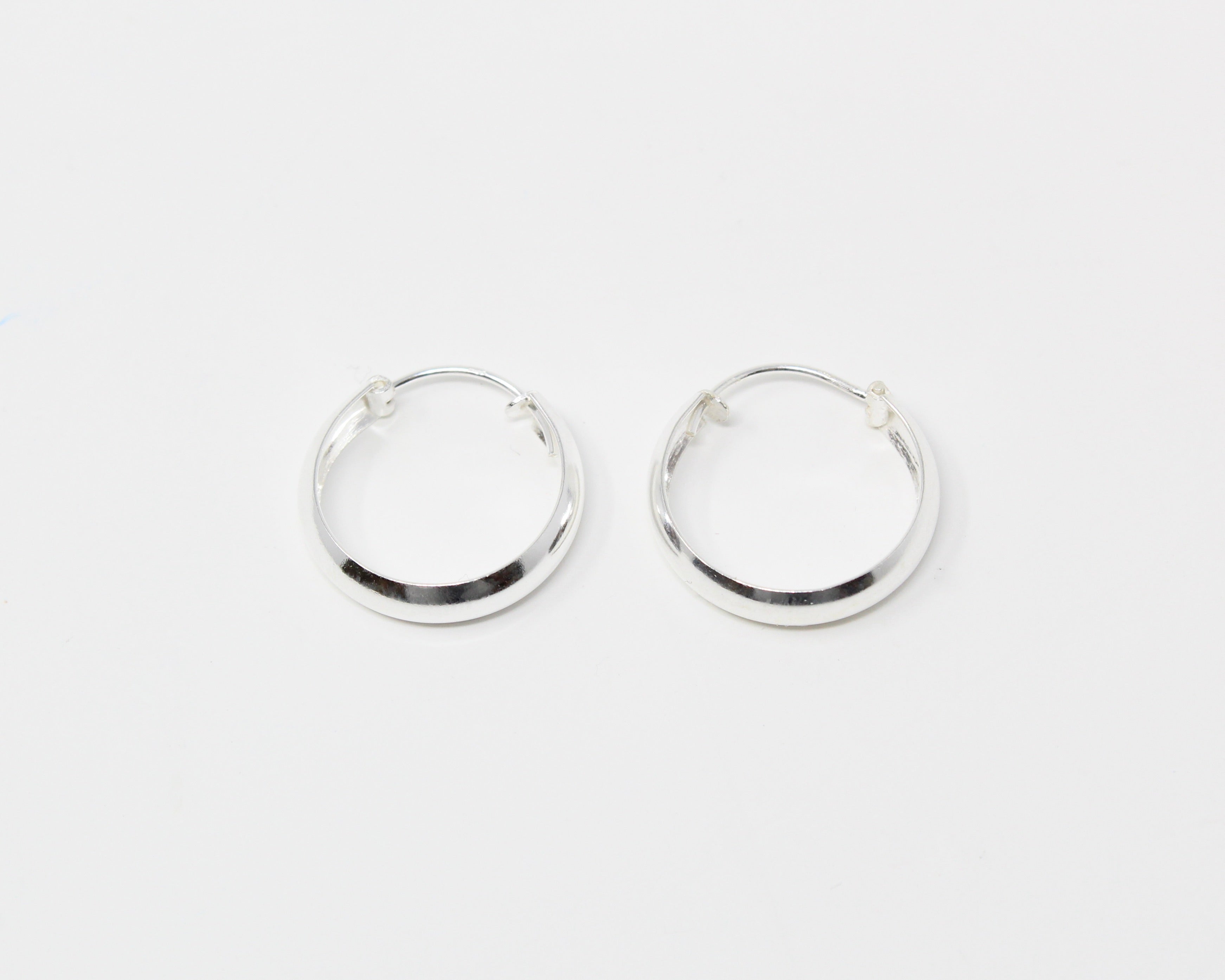 DALI, anneaux argent sterling.