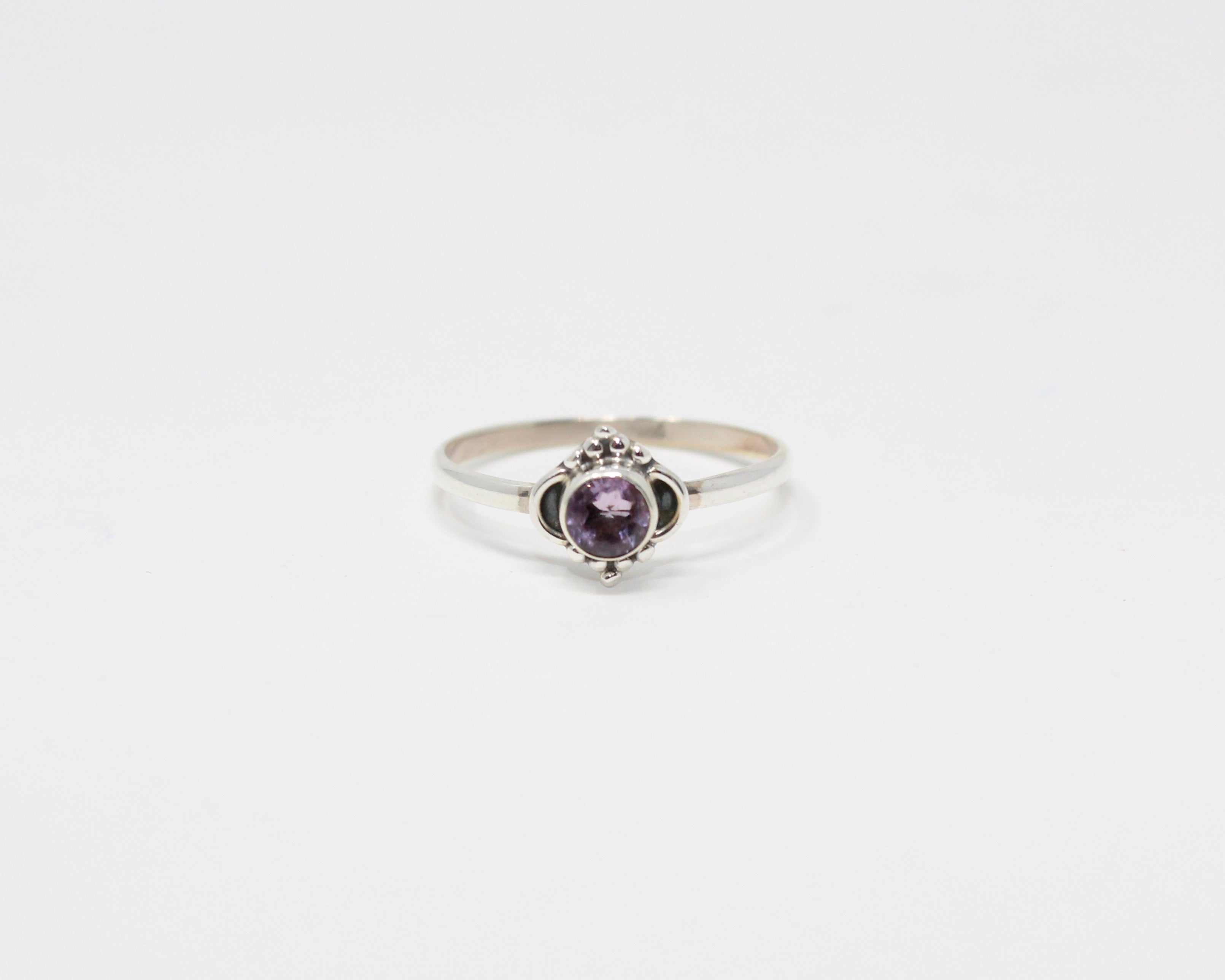 PAIX, bague argent sterling et pierre semi-précieuse, améthyste.