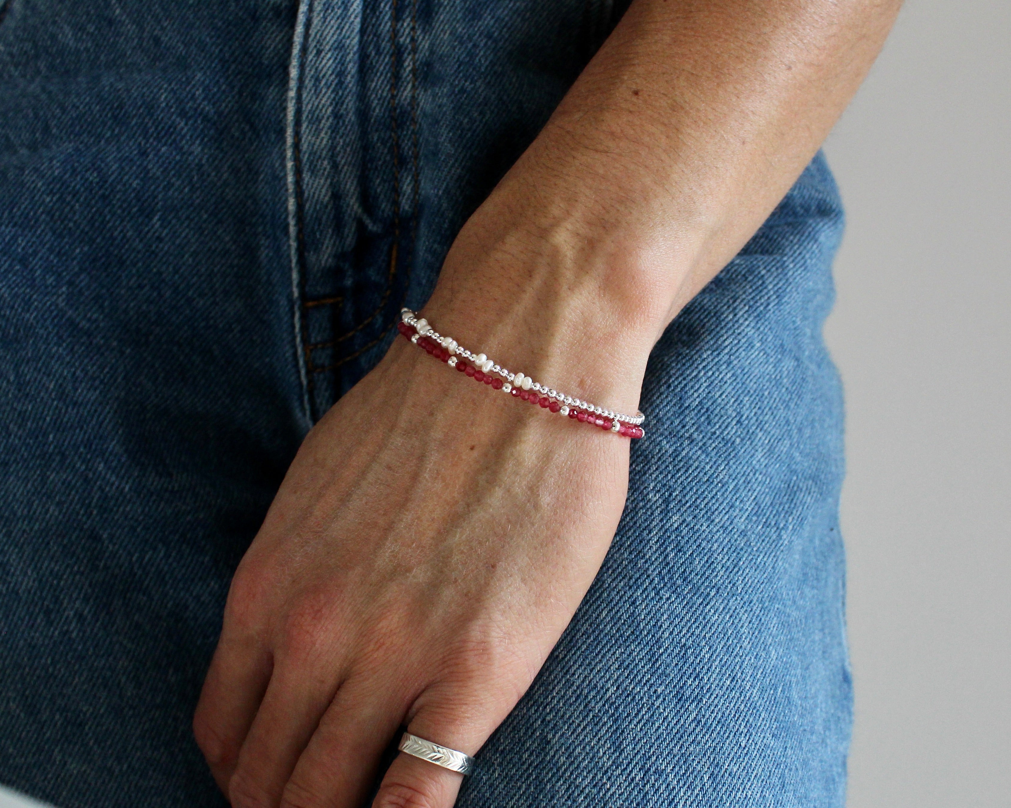 NACRE, bracelet argent sterling et perles.