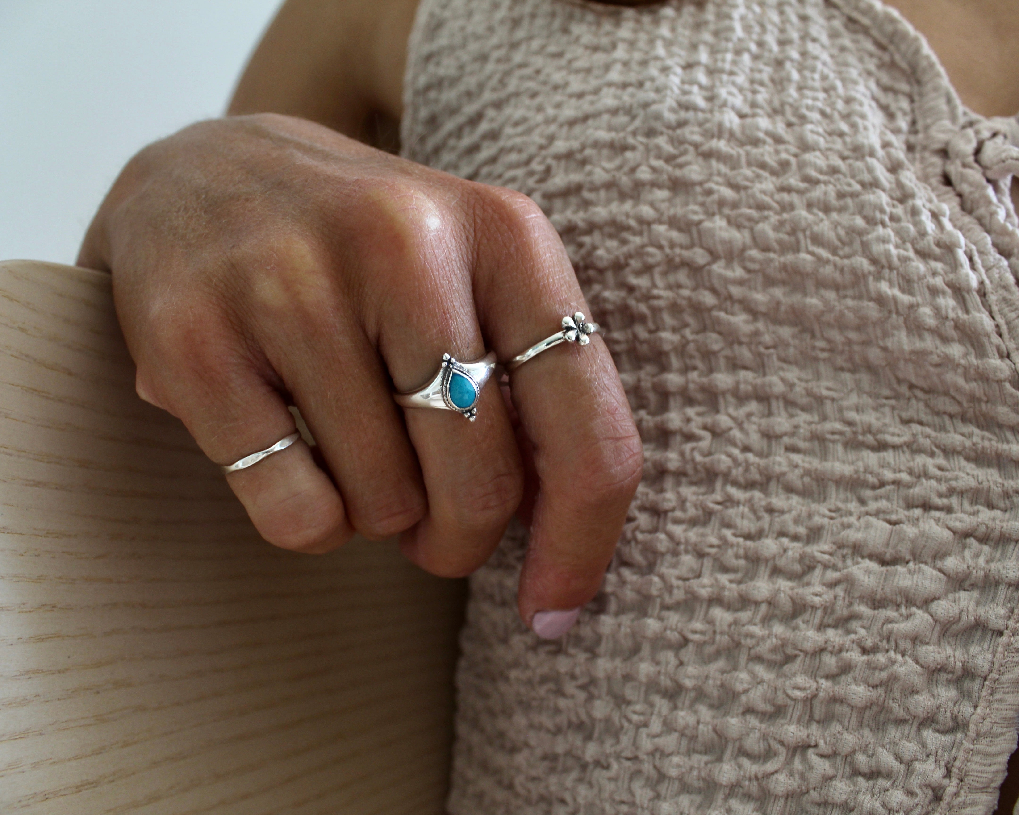 THAWI, bague argent sterling et turquoise, pierre semi-précieuse.