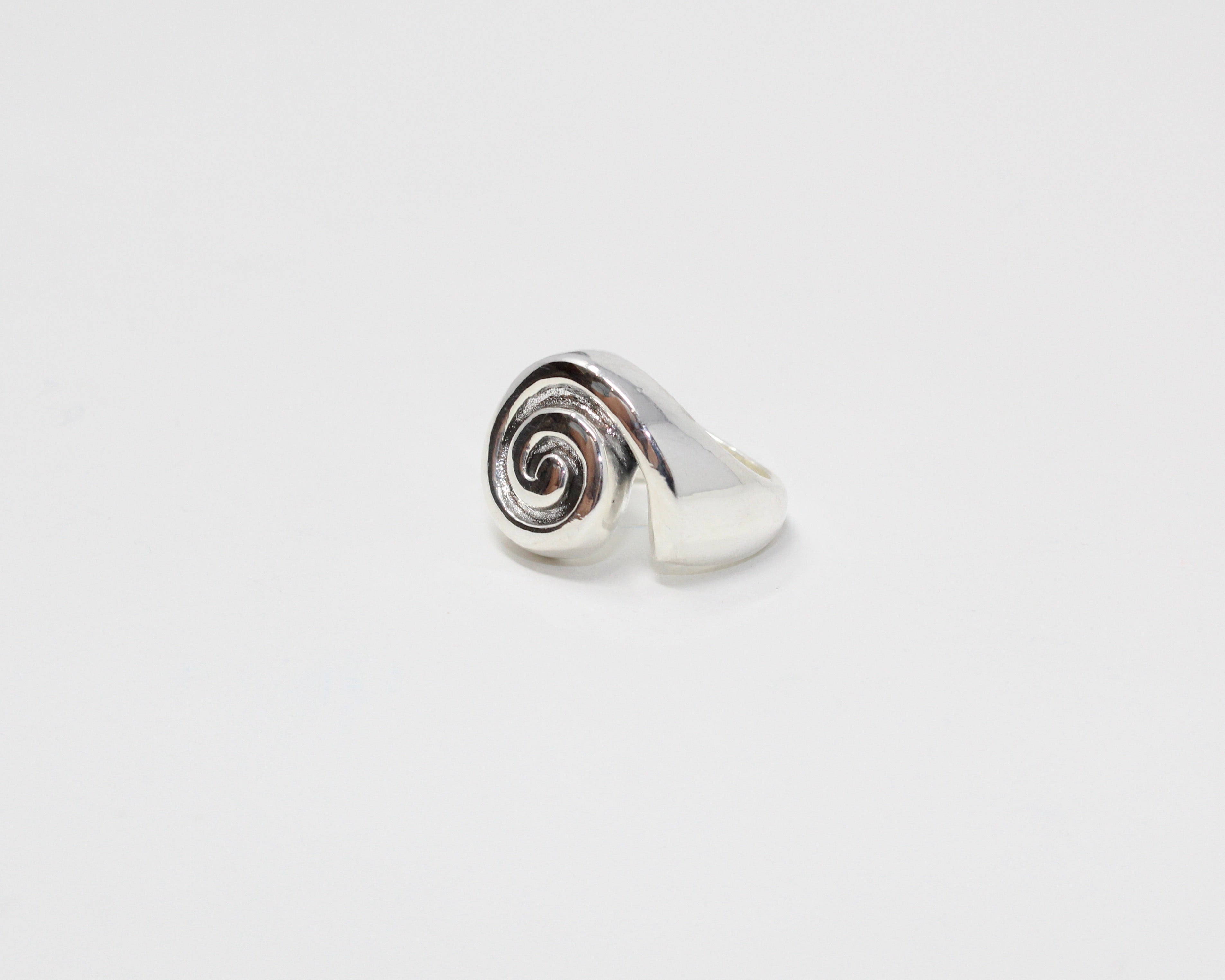 KYKLOS, baguye argent sterling.
