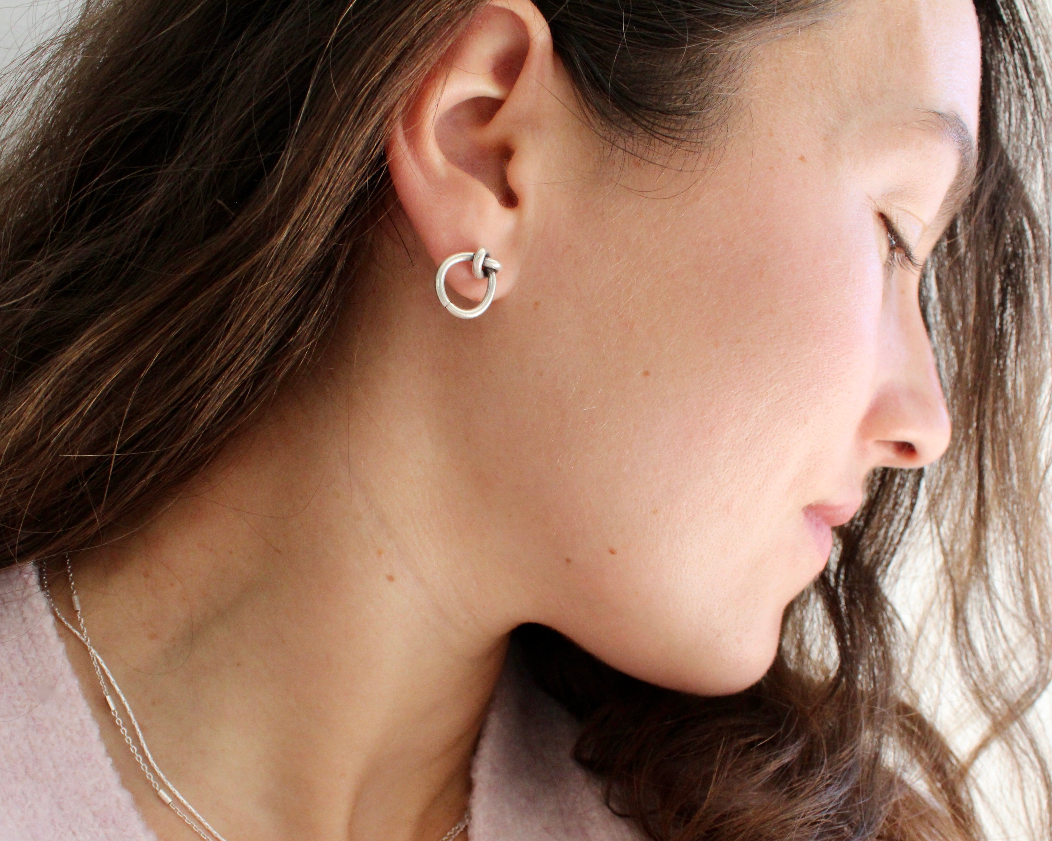 KAE, boucles d'oreilles argent.