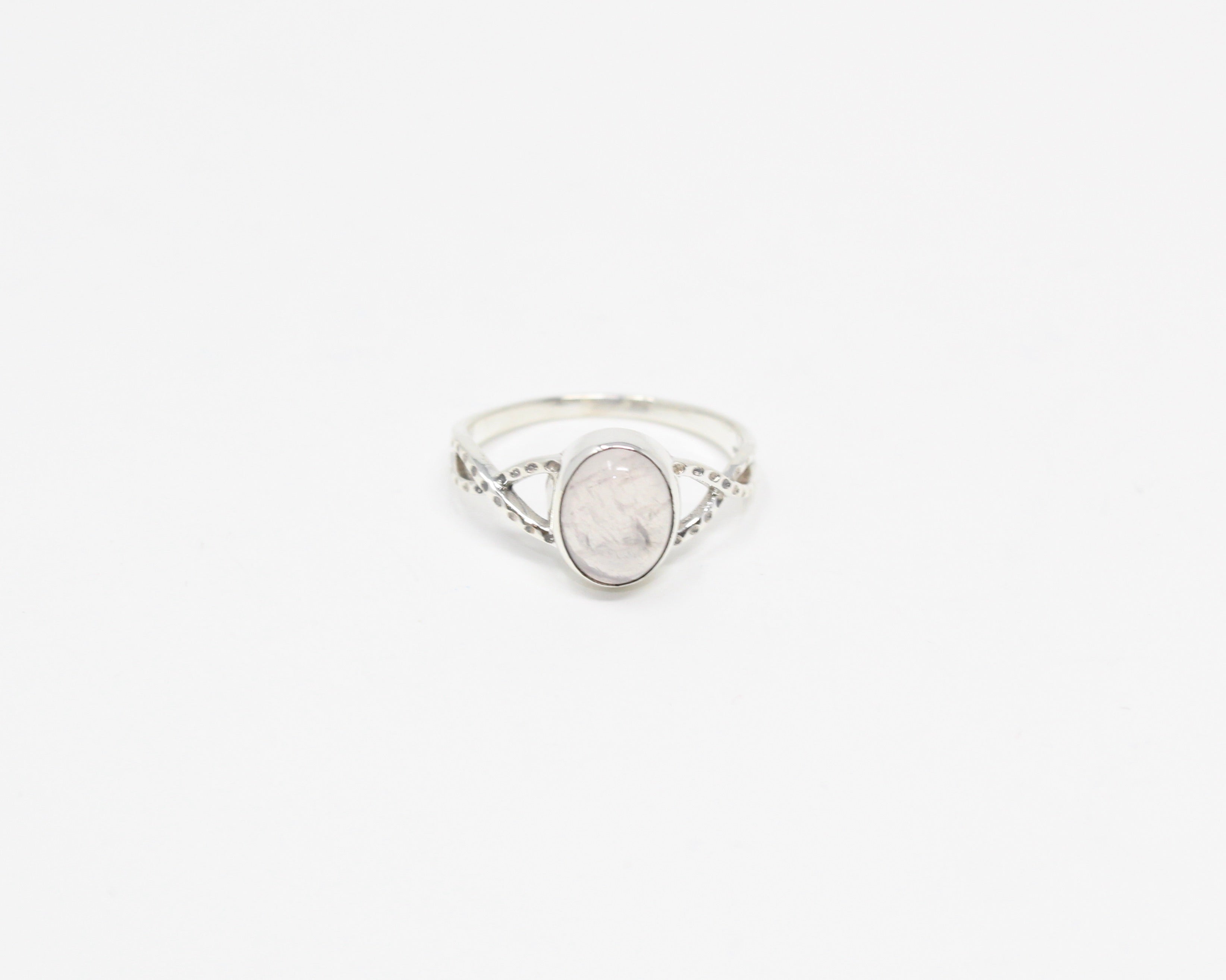 NOBLE, bague argent sterling & pierre semi-précieuse, quartz rose.