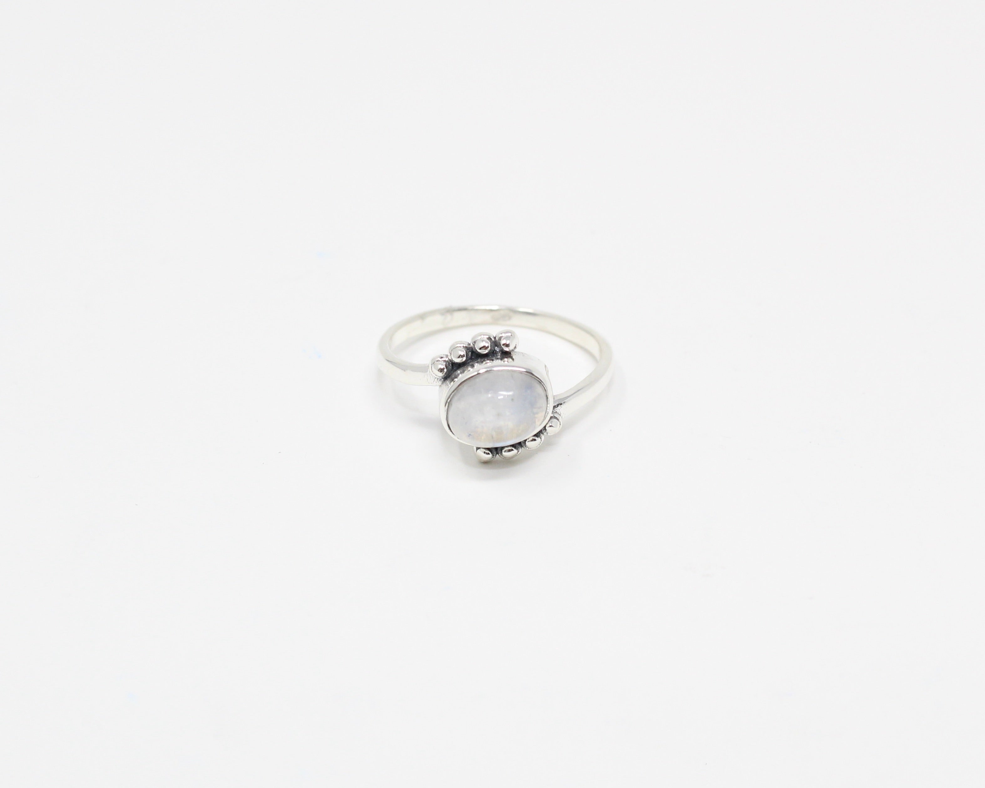RIEUSE, bague argent sterling et pierre semi-précieuse, pierre de lune.
