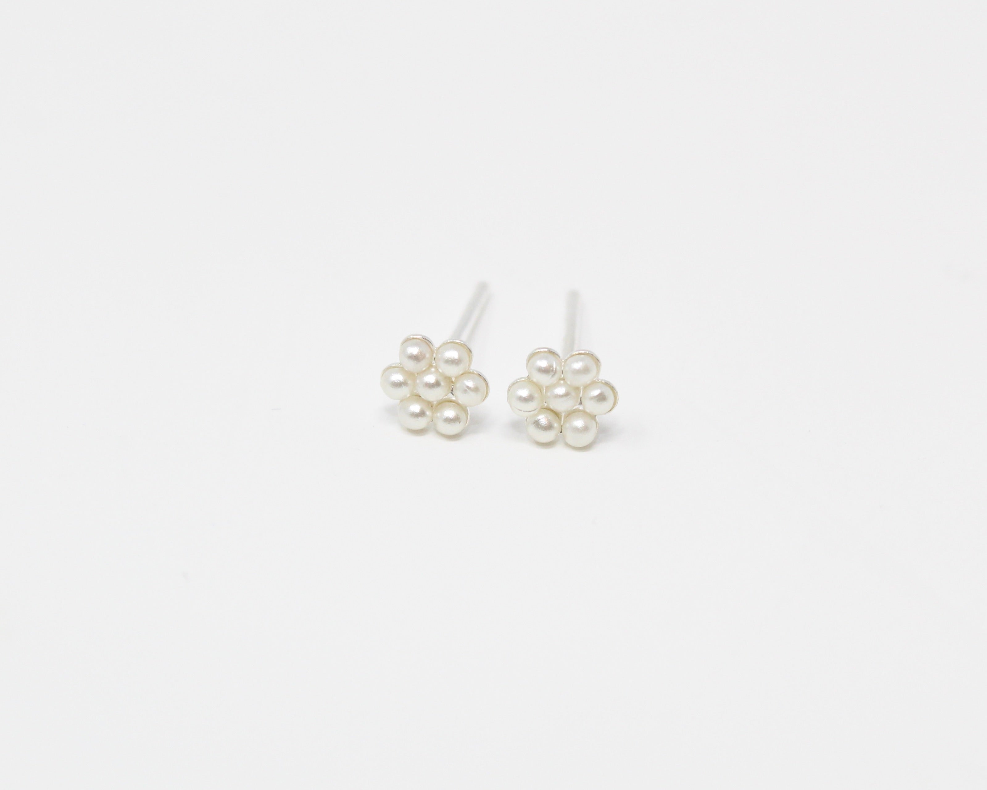 FLEURI, boucle d'oreille argent sterling et billes.