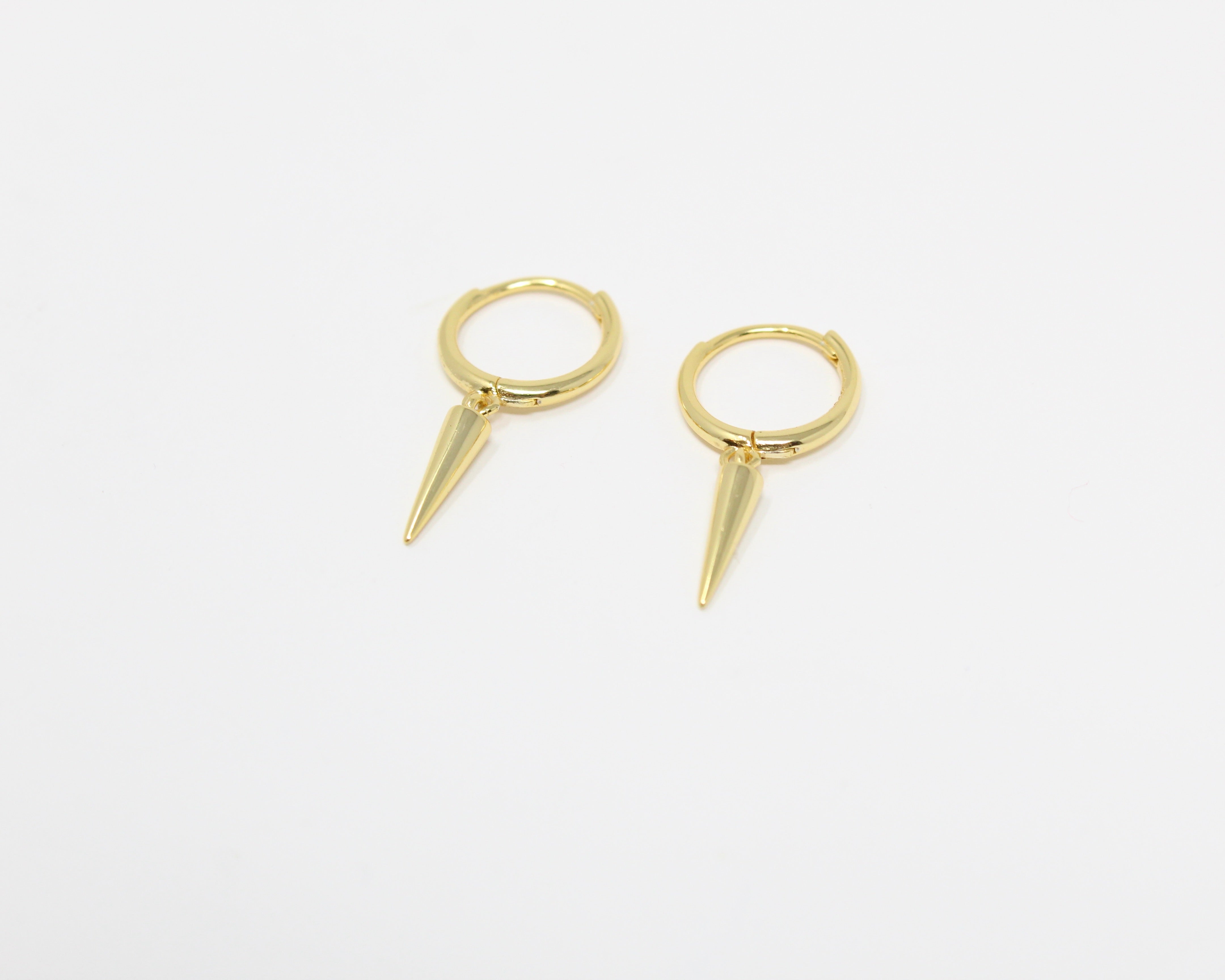 FEU, anneaux, or vermeil.