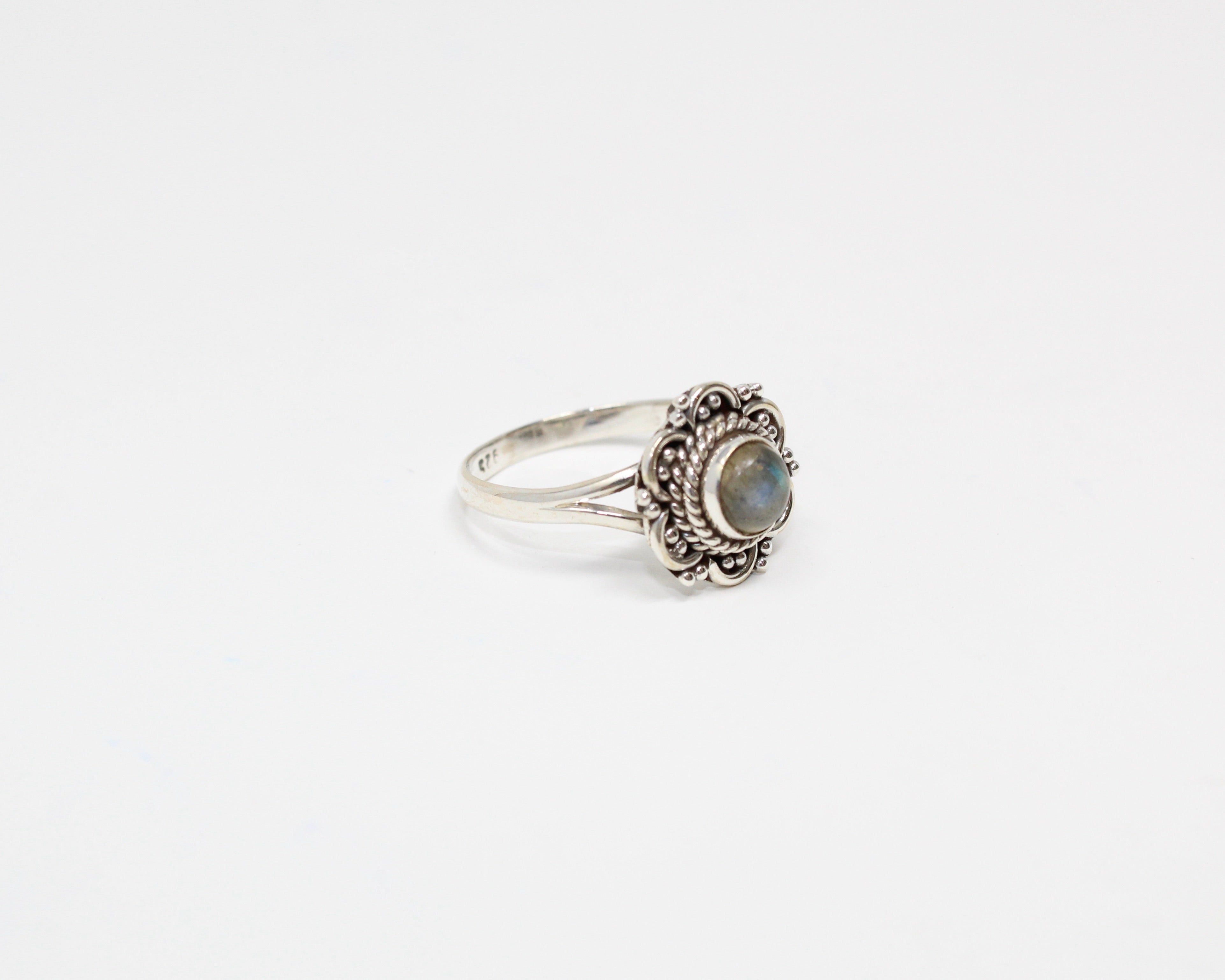 AUTHENTICITÉ, bague argent sterling, pierre semi-précieuse, labradorite.