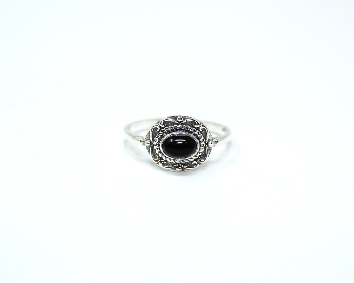 JOIE, bague argent sterling et pierre semi-précieuse, onyx.