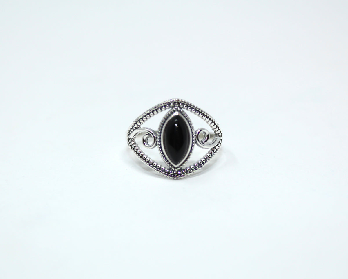 HARMONIE, bague argent sterling et pierre semi-précieuse, onyx.
