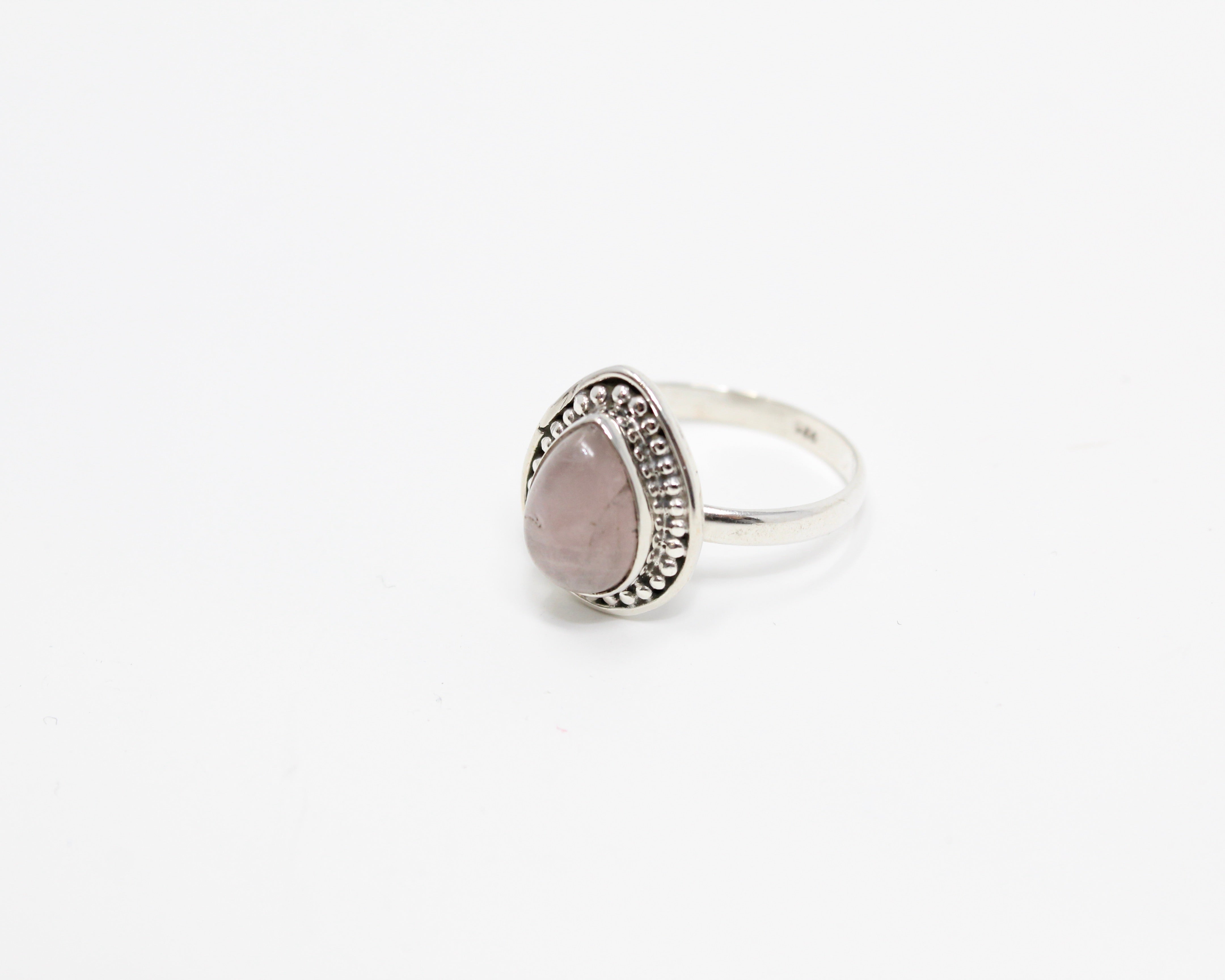 ÉLÉGANCE, bague argent sterling et pierre semi-précieuse, QUARTZ ROSE.