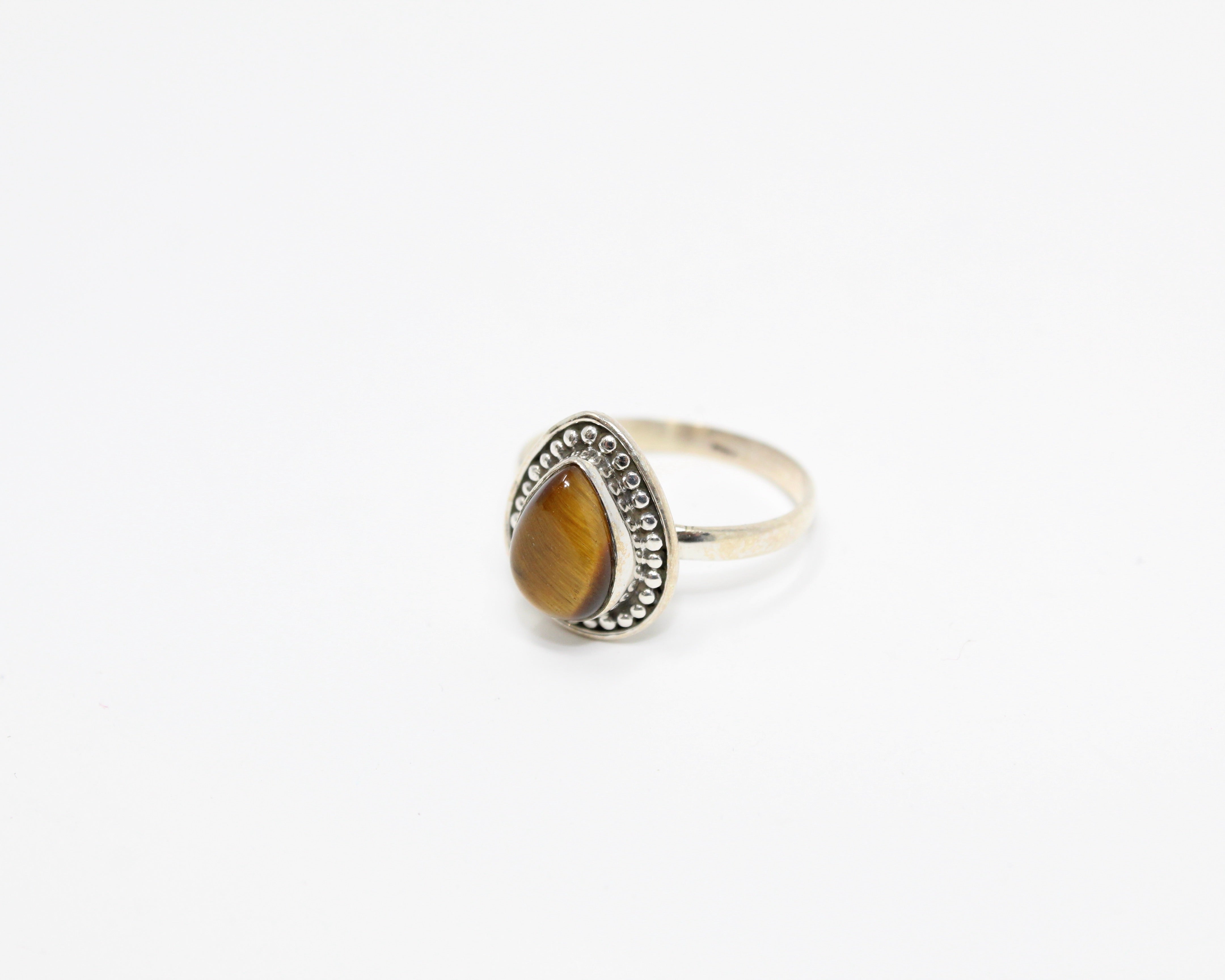 ÉLÉGANCE, bague argent sterling et pierre semi-précieuse, OEIL-DE-TIGRE.