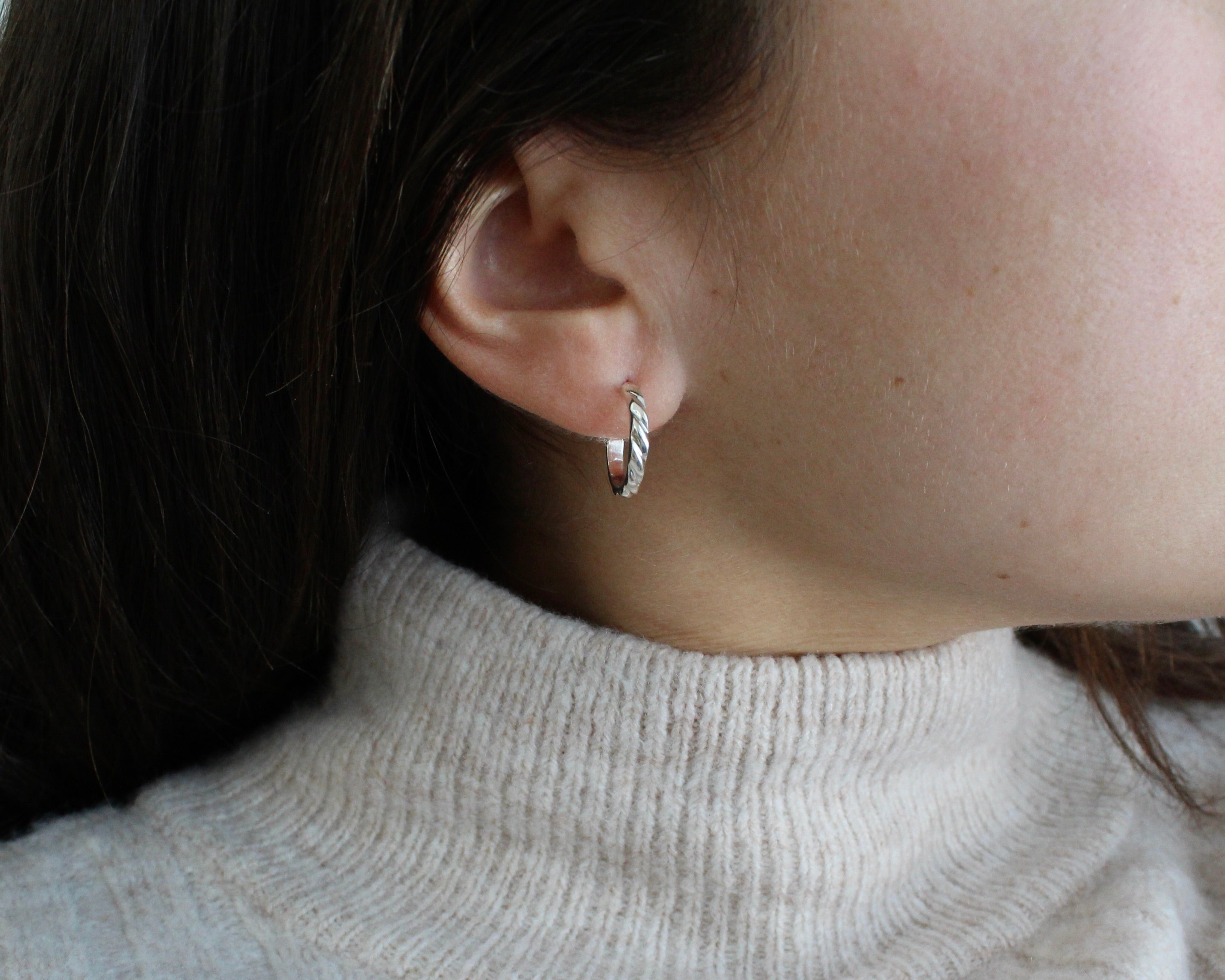 JULIETTE, boucle d'oreille argent sterling.