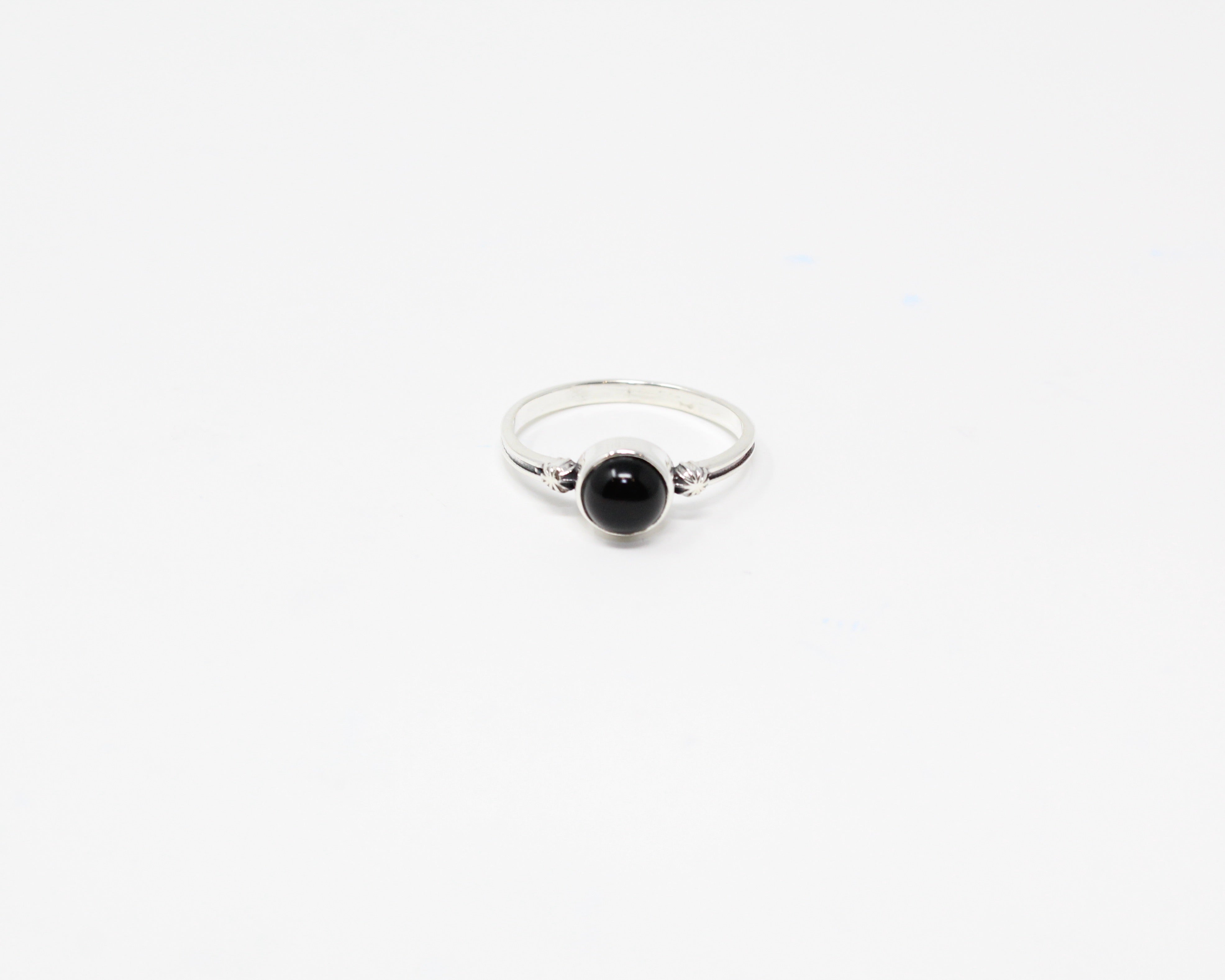 CHARME, bague argent sterling et pierre semi-précieuse, ONYX.