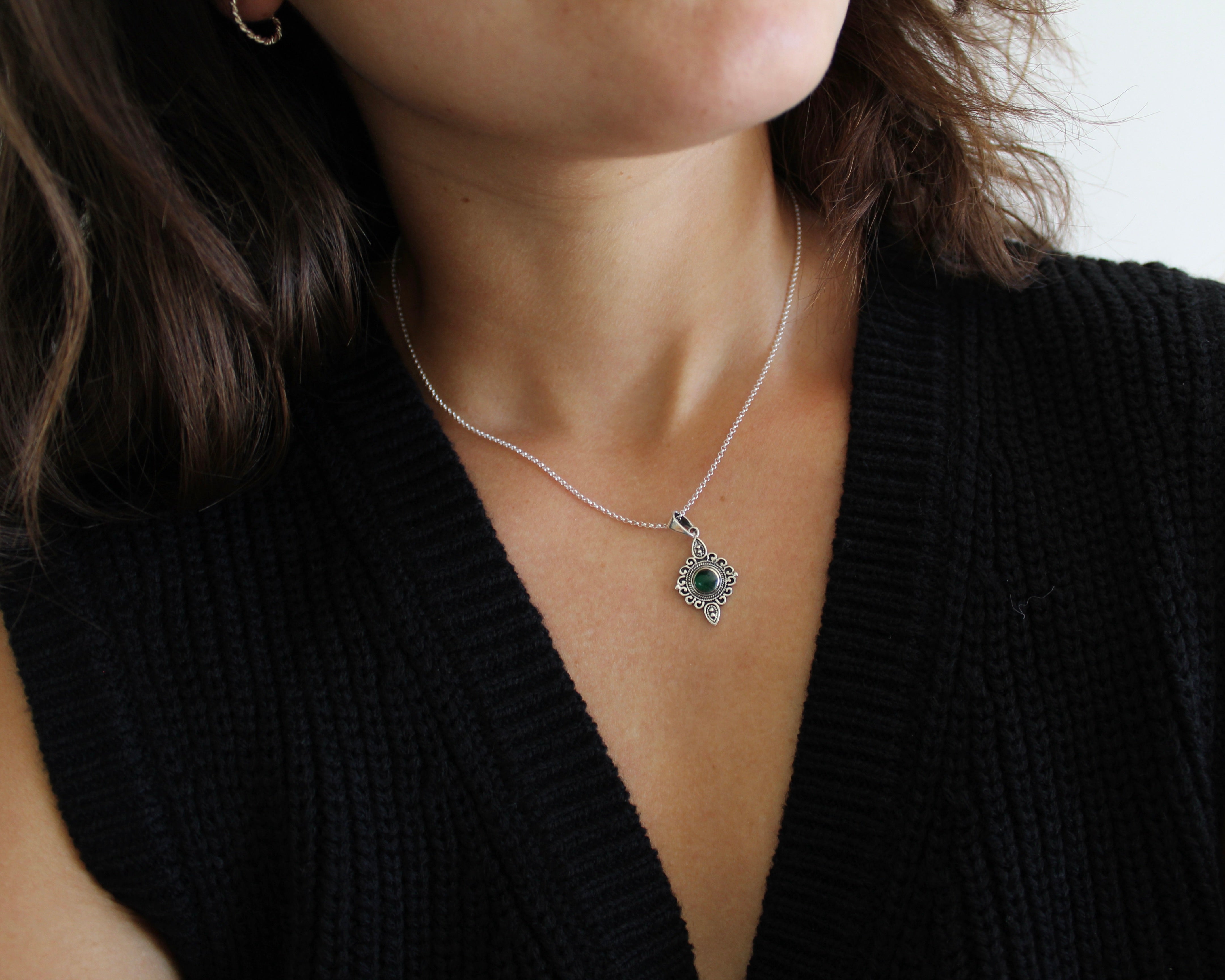 KRUNG, collier argent sterling.