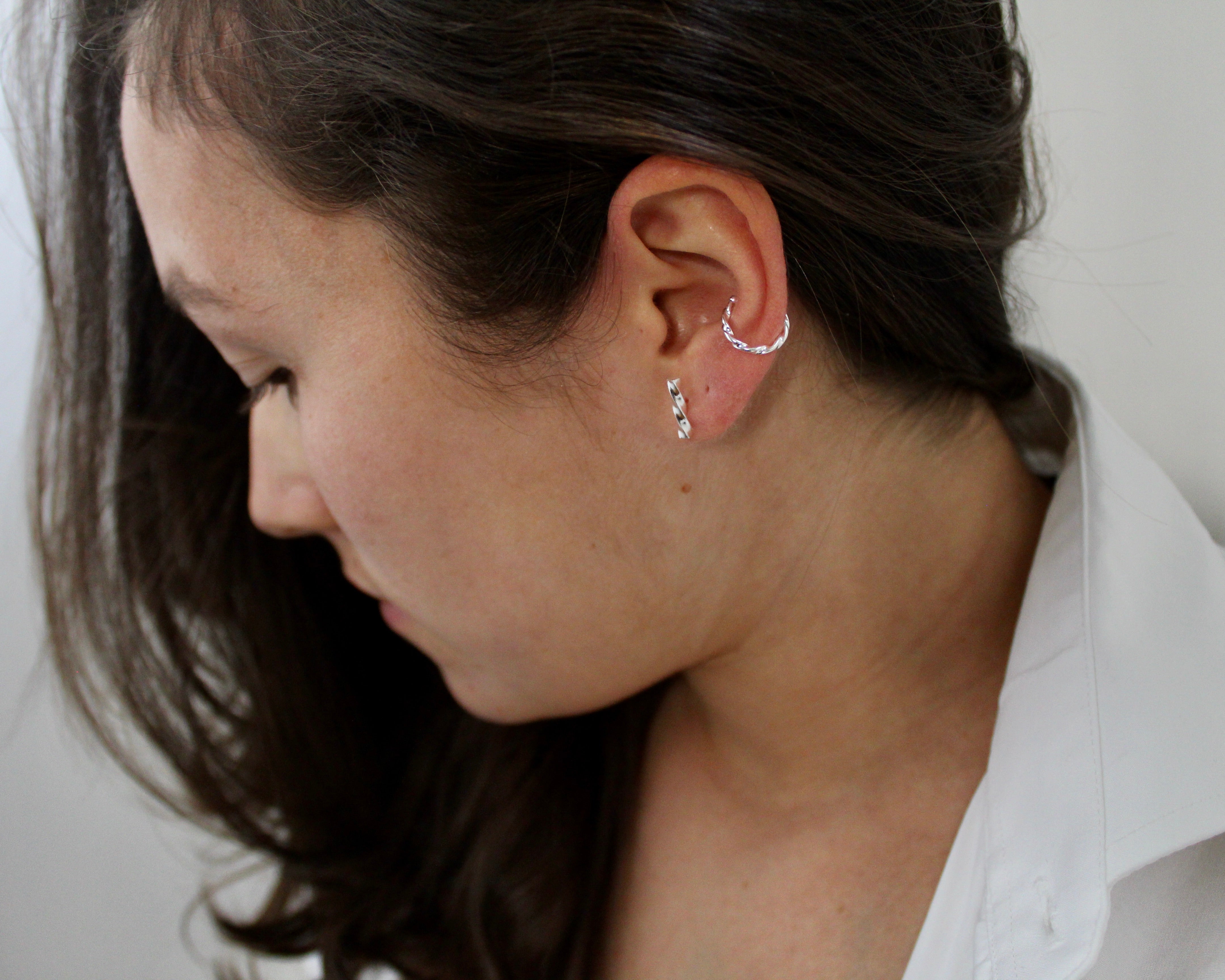 ÉMY, manchette d'oreille, ear cuff.