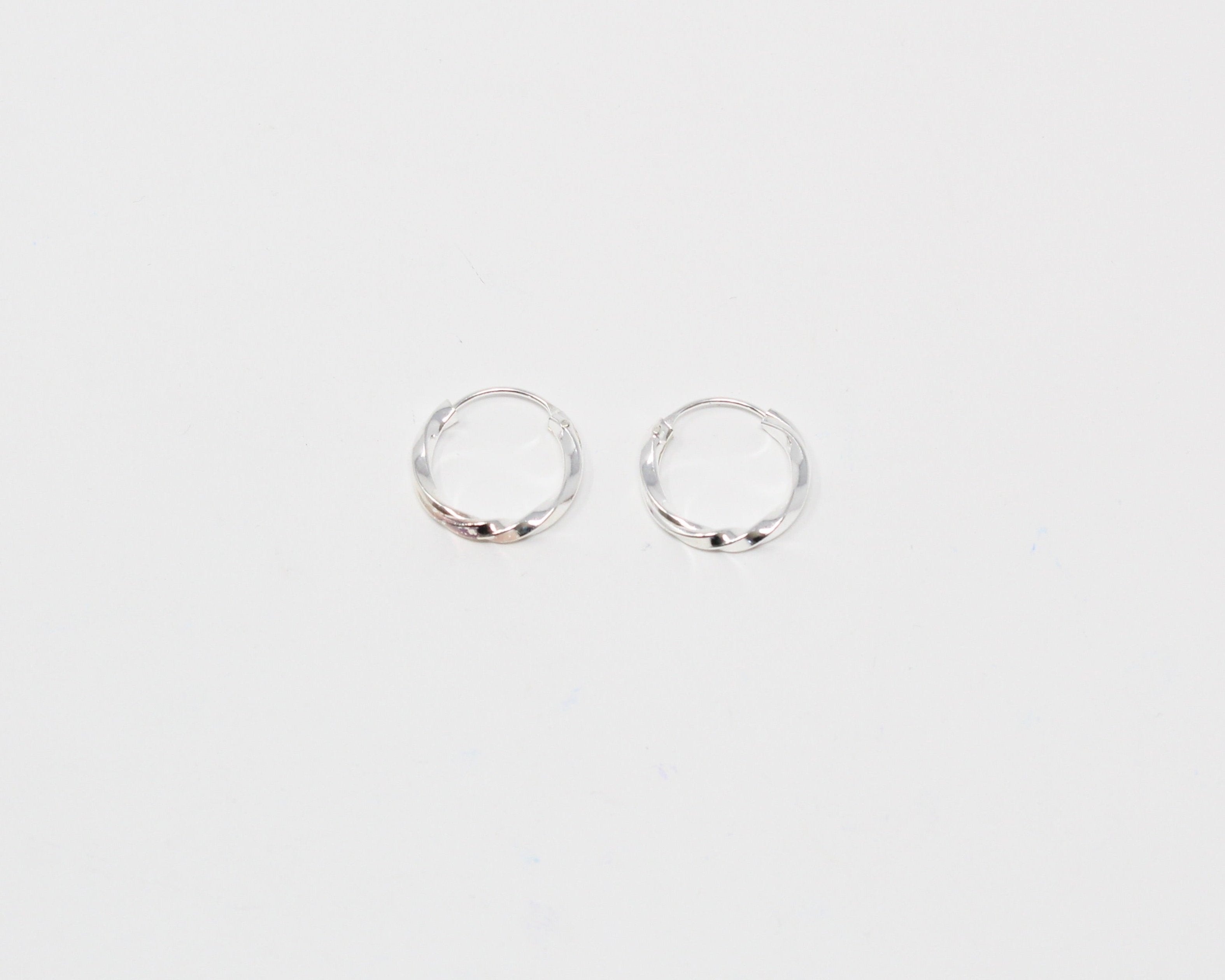 SASHA MINI, anneaux argent sterling.