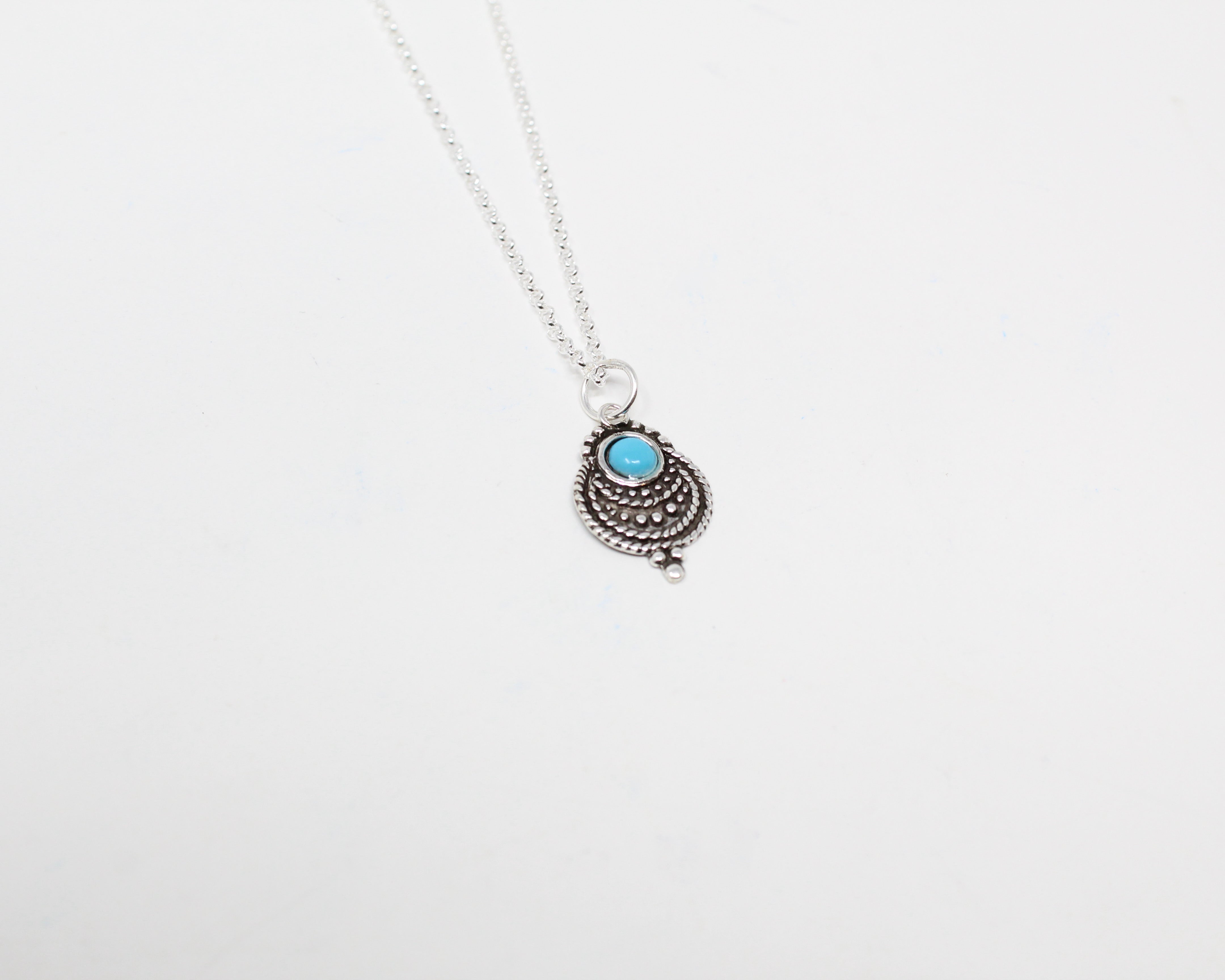 HIMA, collier argent sterling.