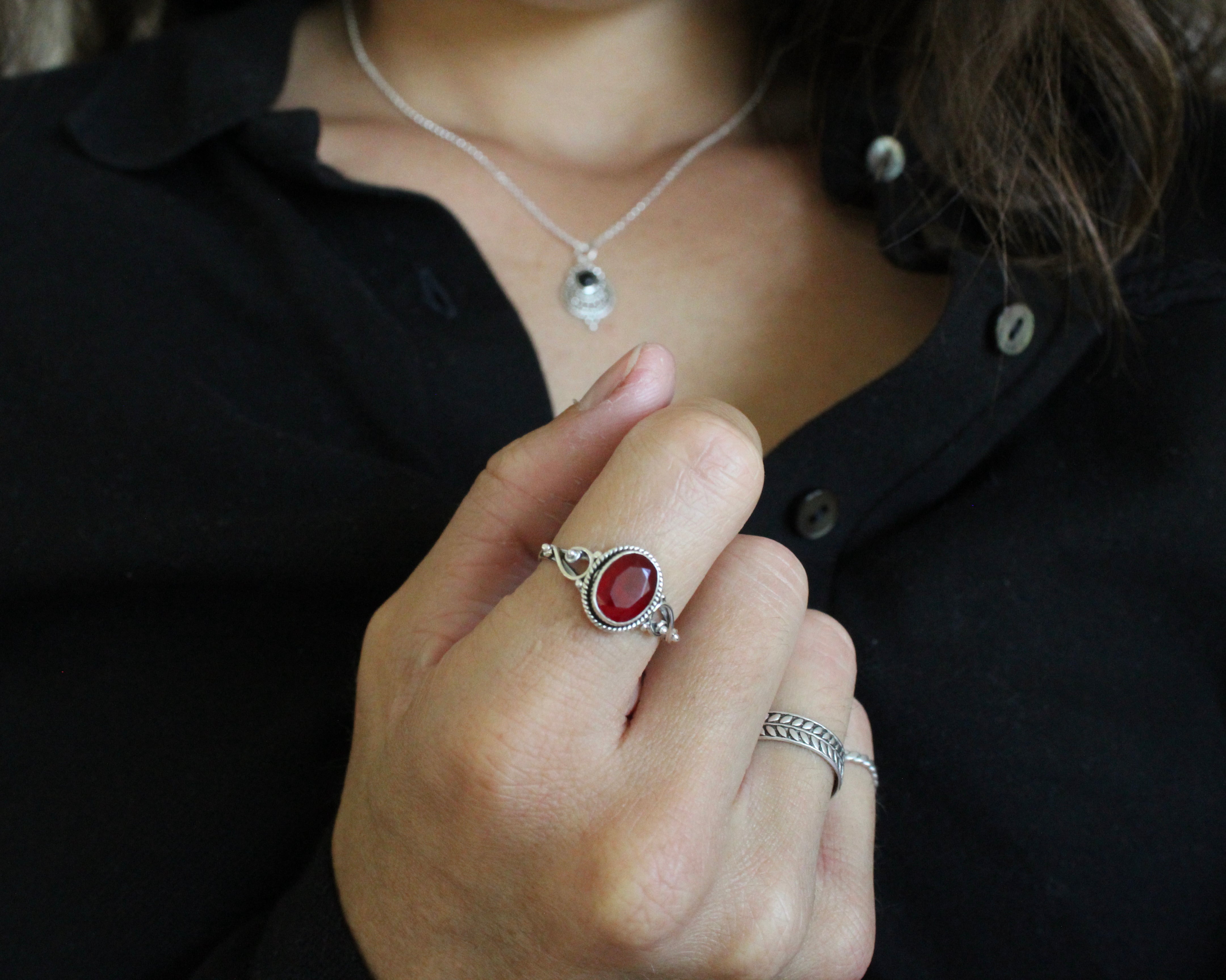 HARMONIE, bague argent sterling, pierre semi-précieuse, rubise.