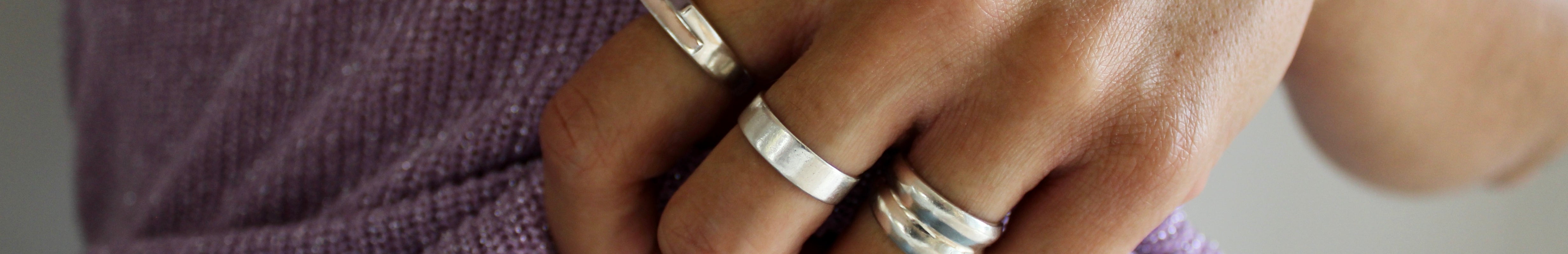 Bagues argent sterling.