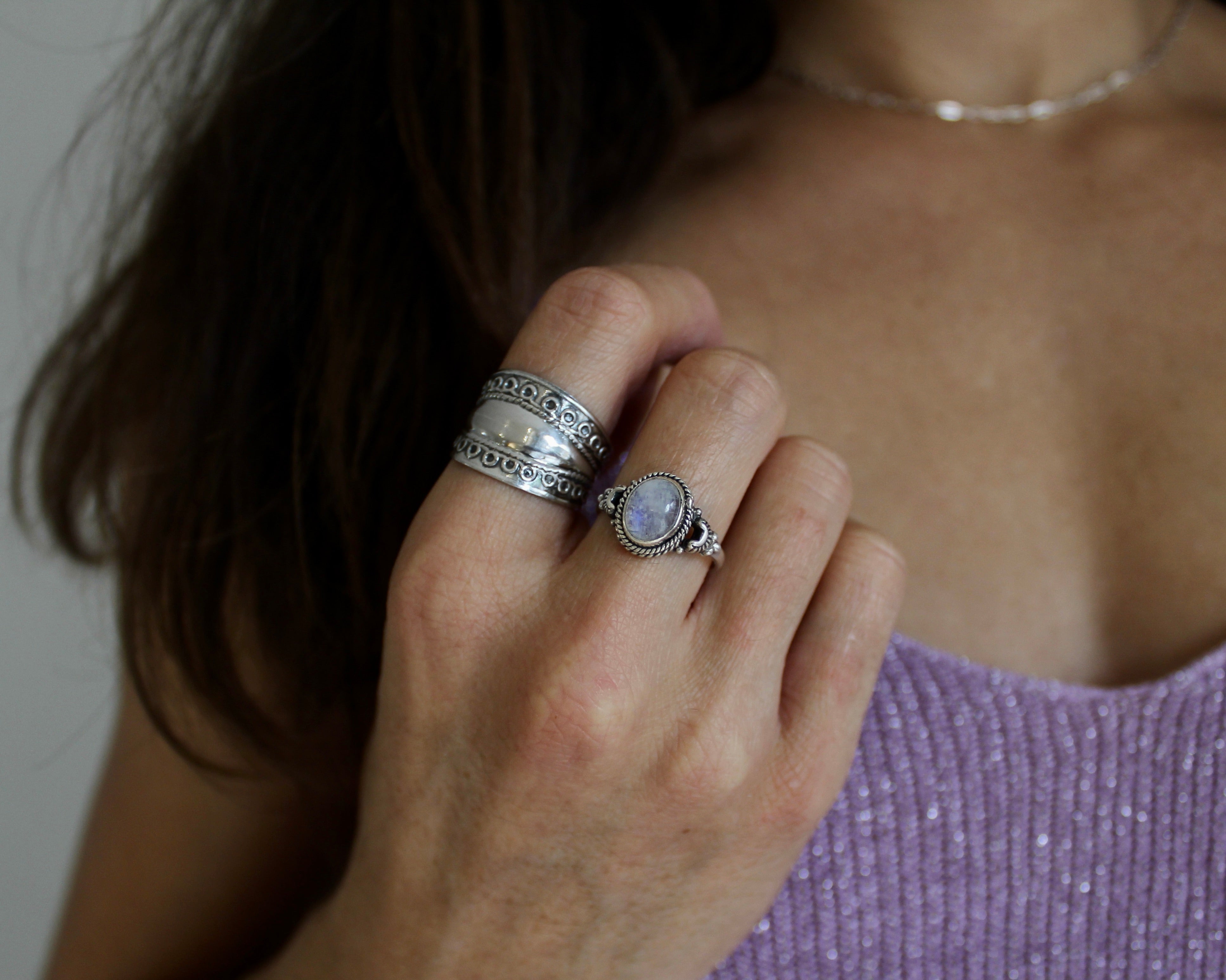 COURAGE, pierre de lune,  bague argent sterling.