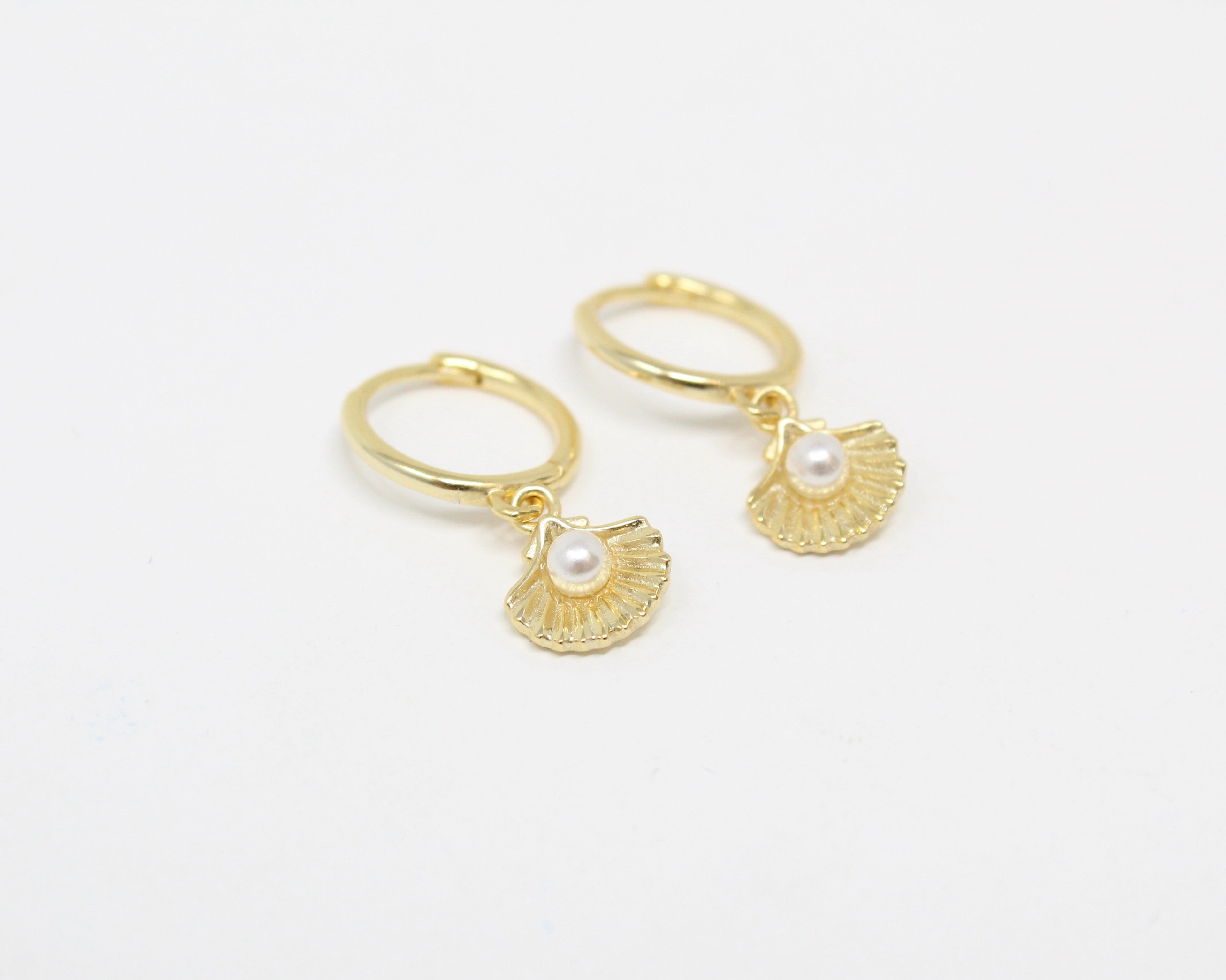 FUCA, boucles d'oreille argent sterling plaqué or.