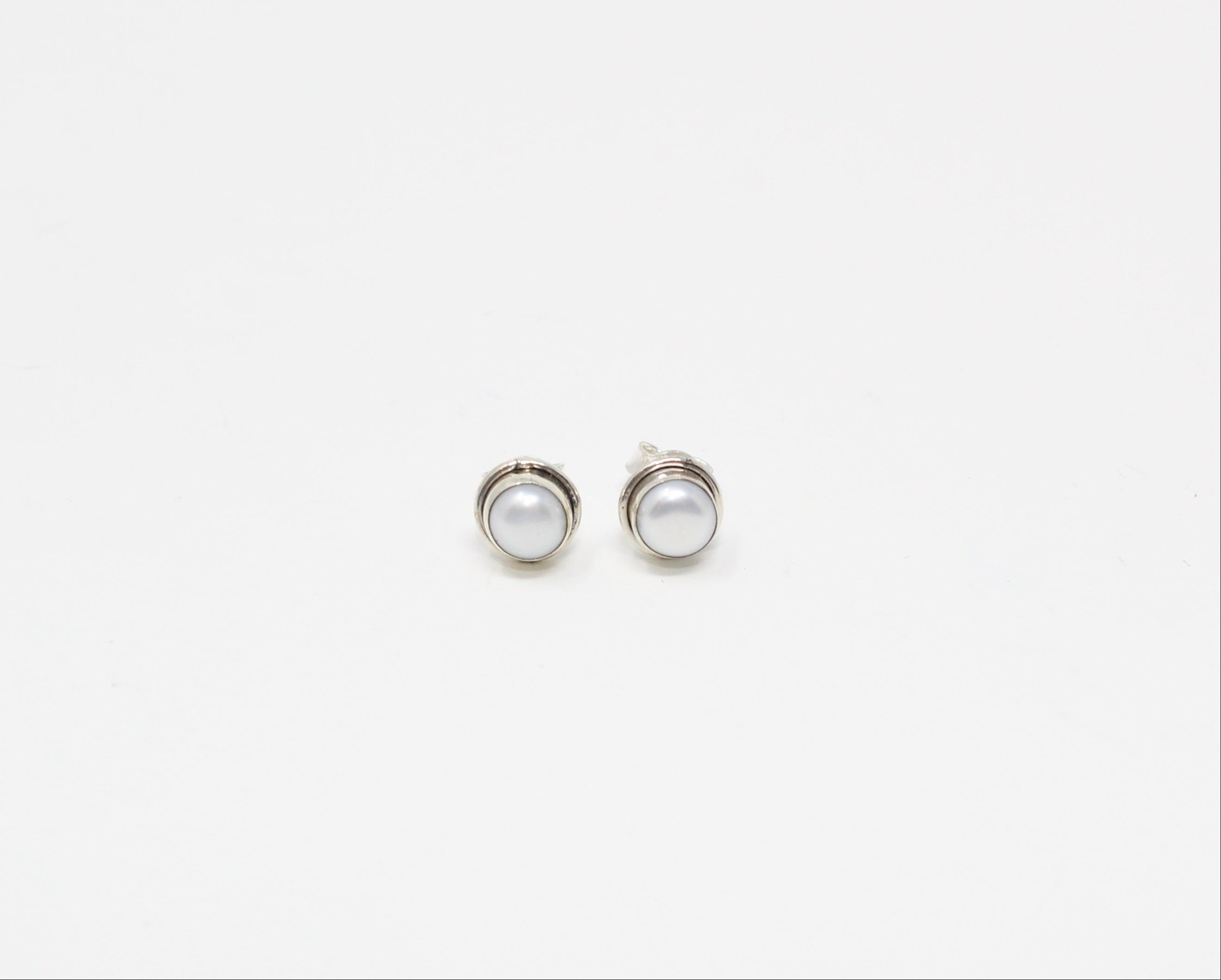 CHARME, boucle d'oreille, argent sterling et pierre semi-précieuse, perle.
