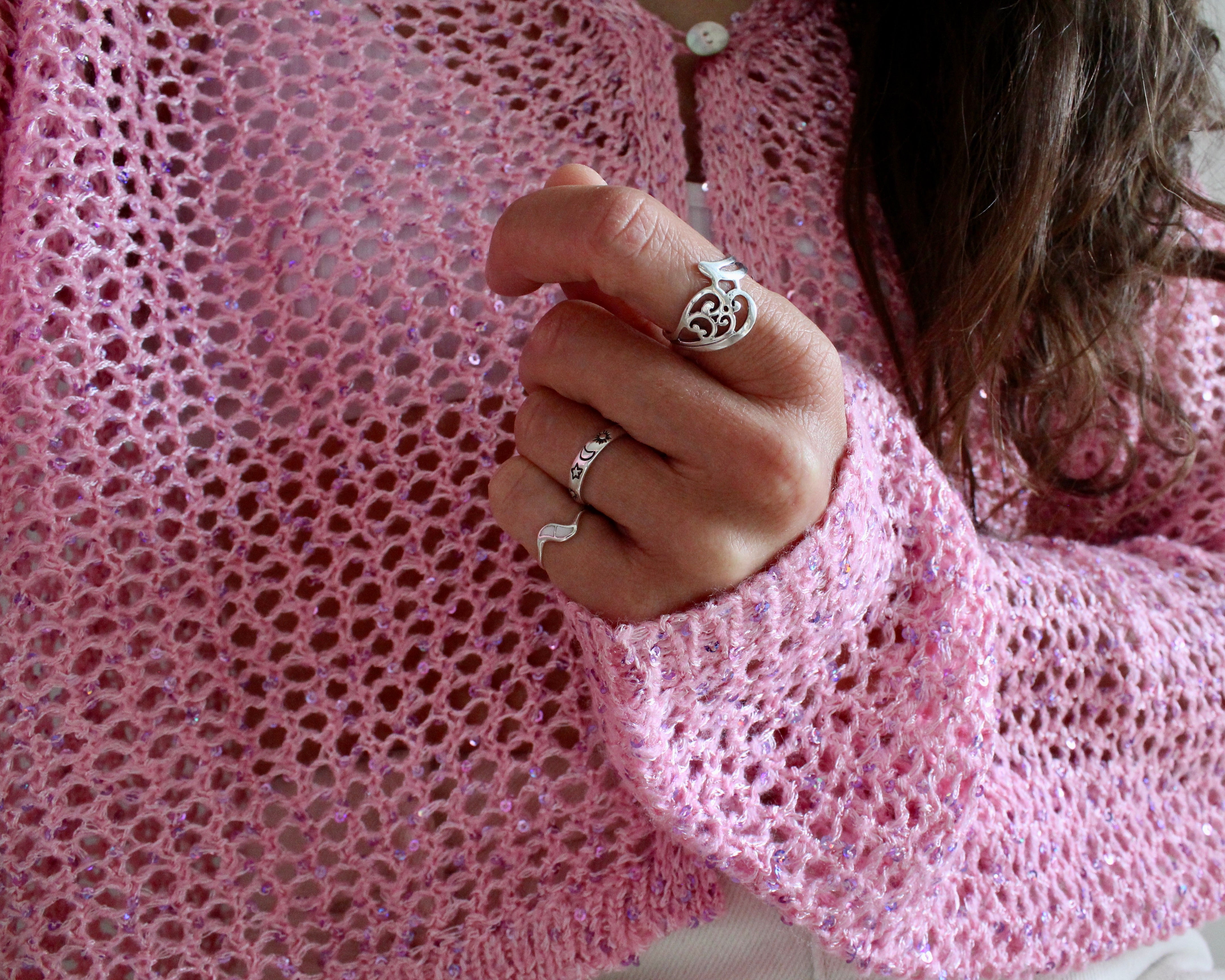 DOUCE, bague argent sterling et nacre de perle.