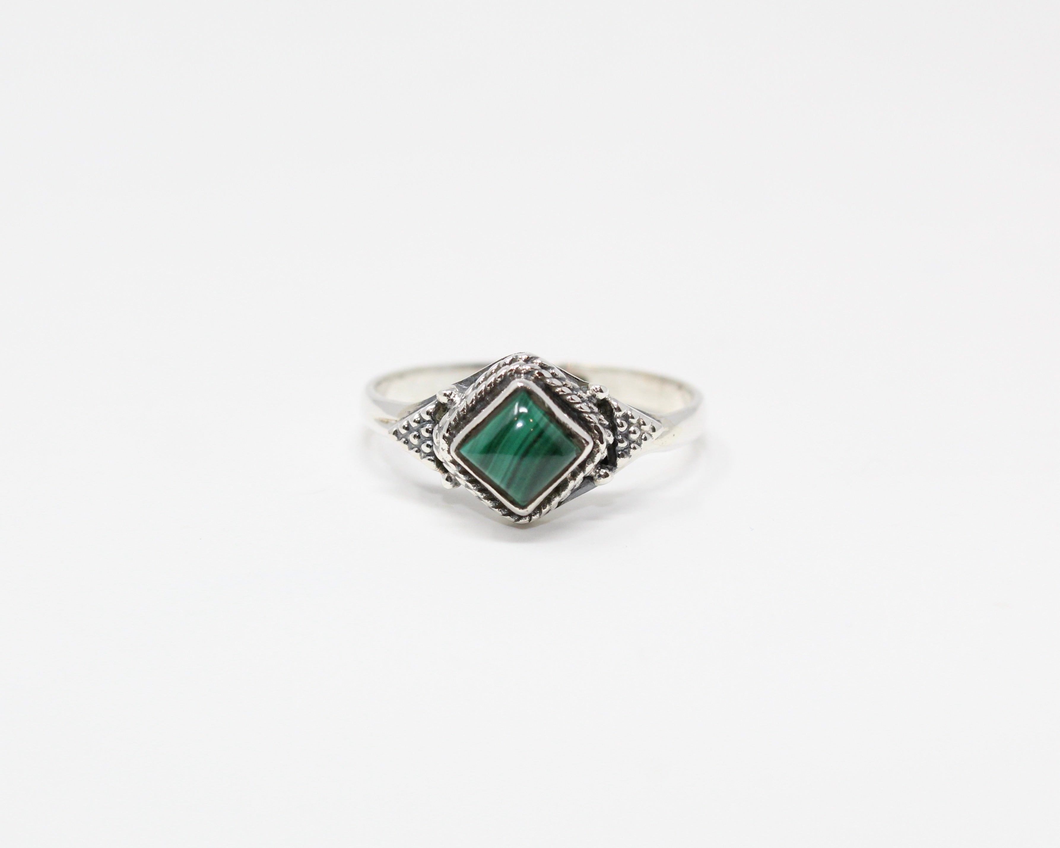 RAISON, bague argent sterling et pierre semi-précieuse, malachite.