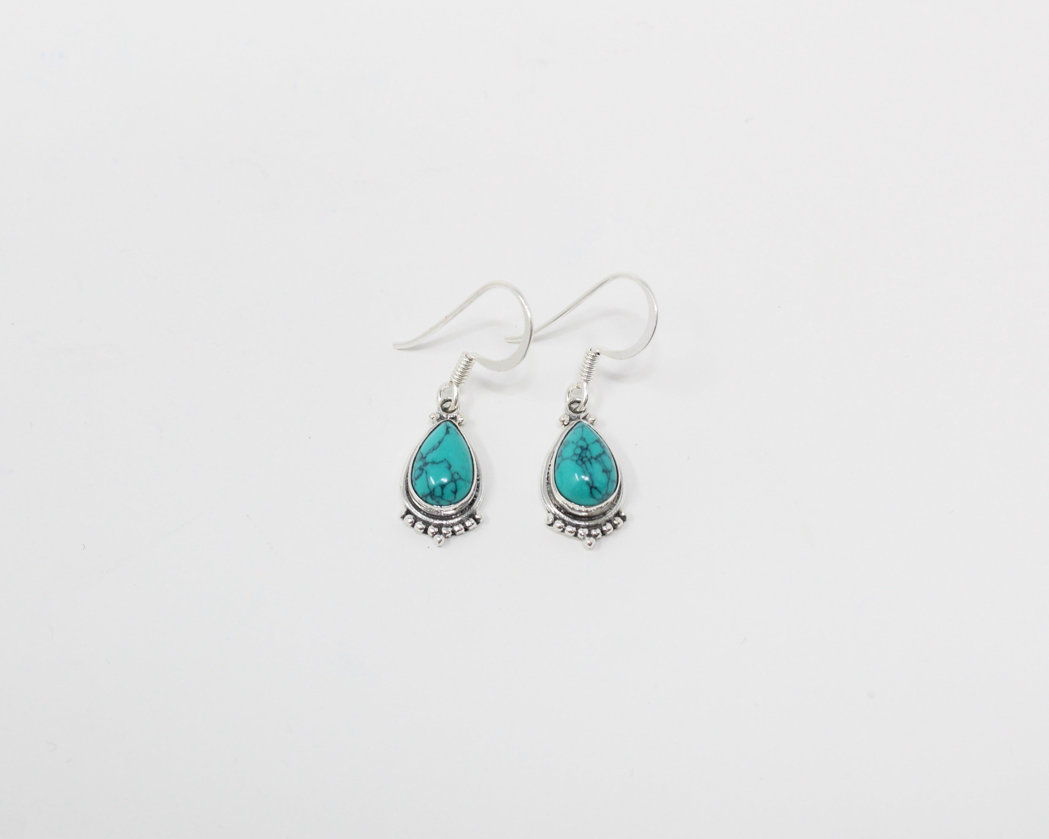 HARA, boucles d'oreilles argent sterling et pierre semi-précieuse, turquoise.