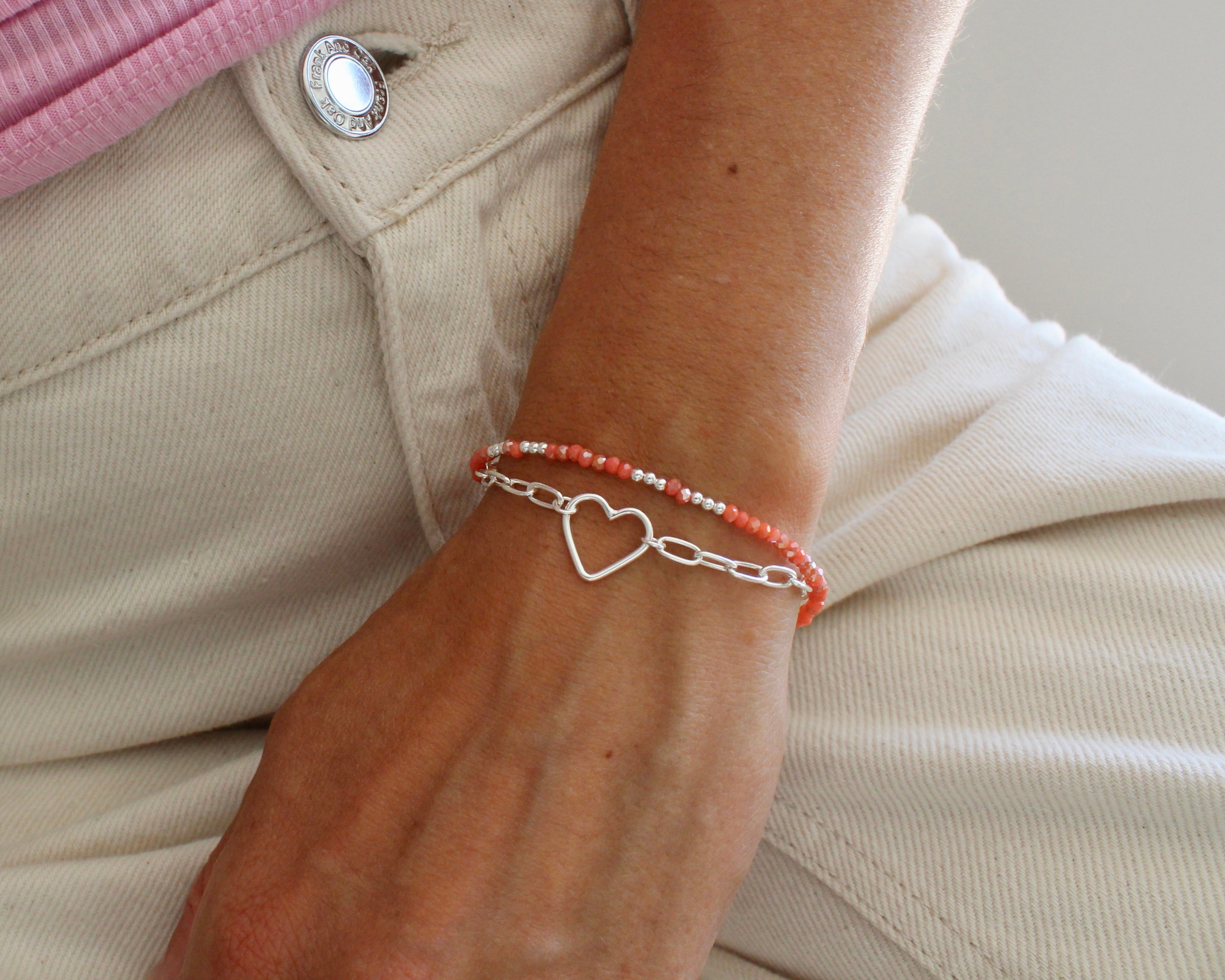 Corail, bracelet billes et argent sterling.