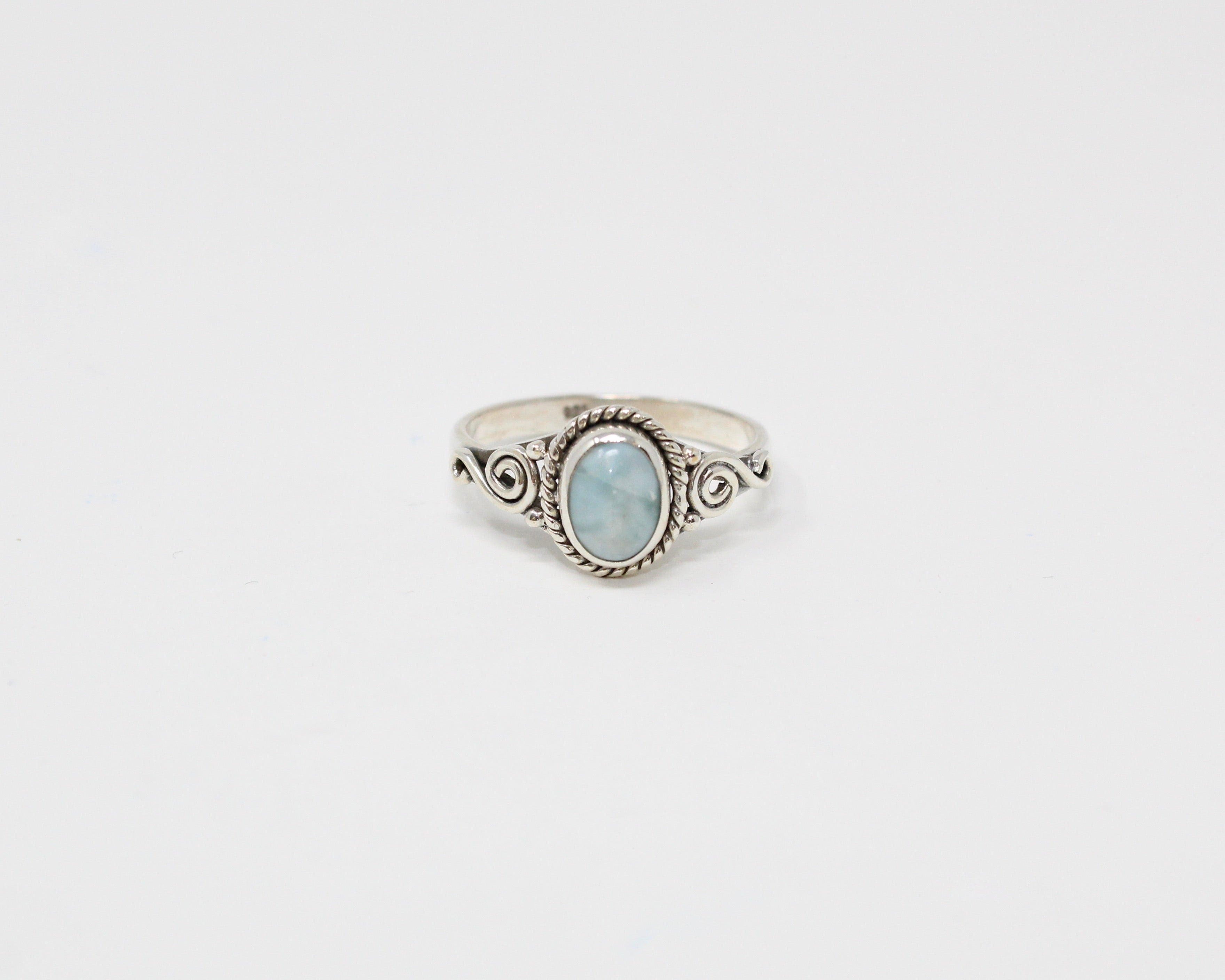 DOUCEUR, bague argent sterling et pierre semi-précieuse, larimar.