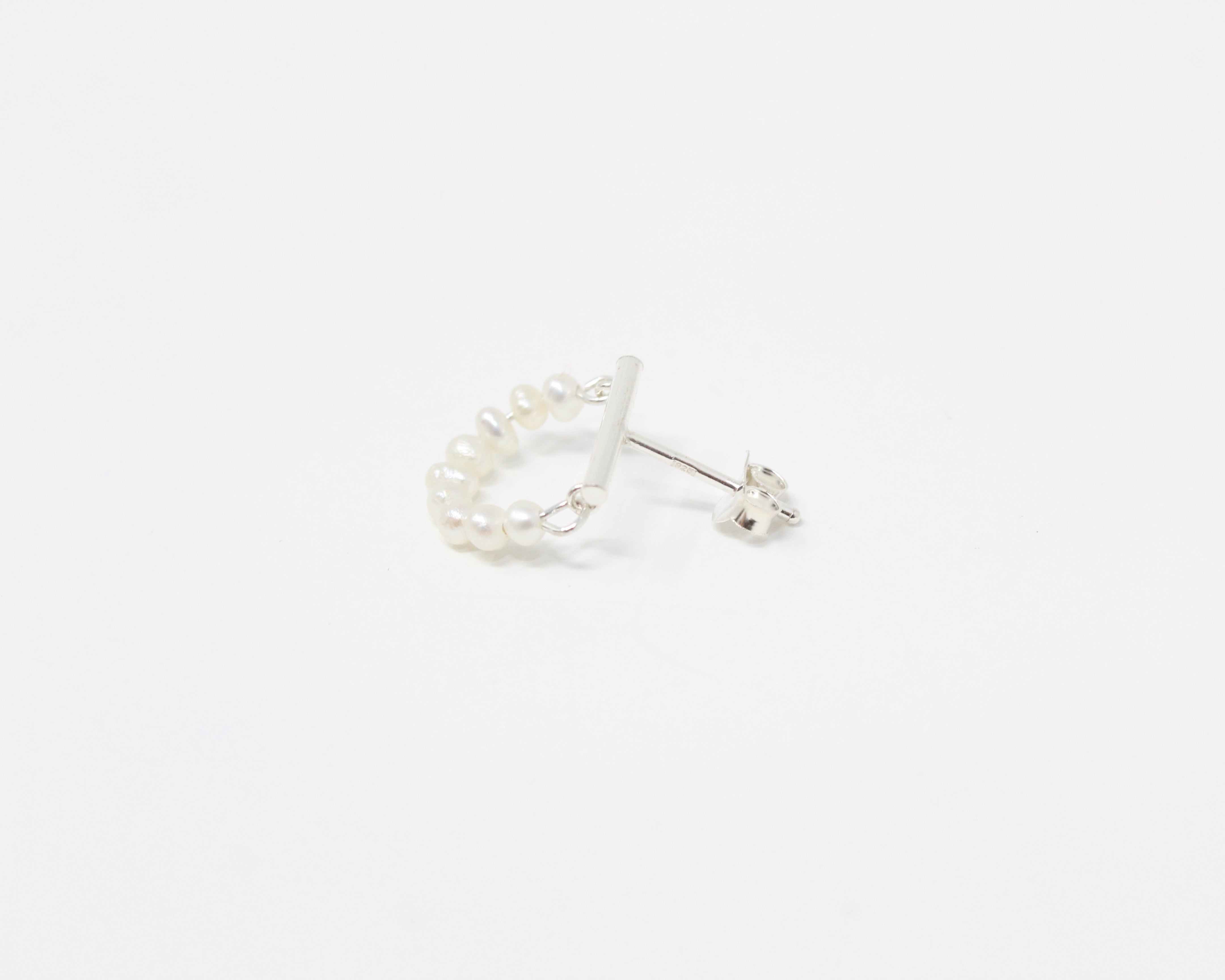 NACRE, boucles d'oreilles argent sterling et perle.