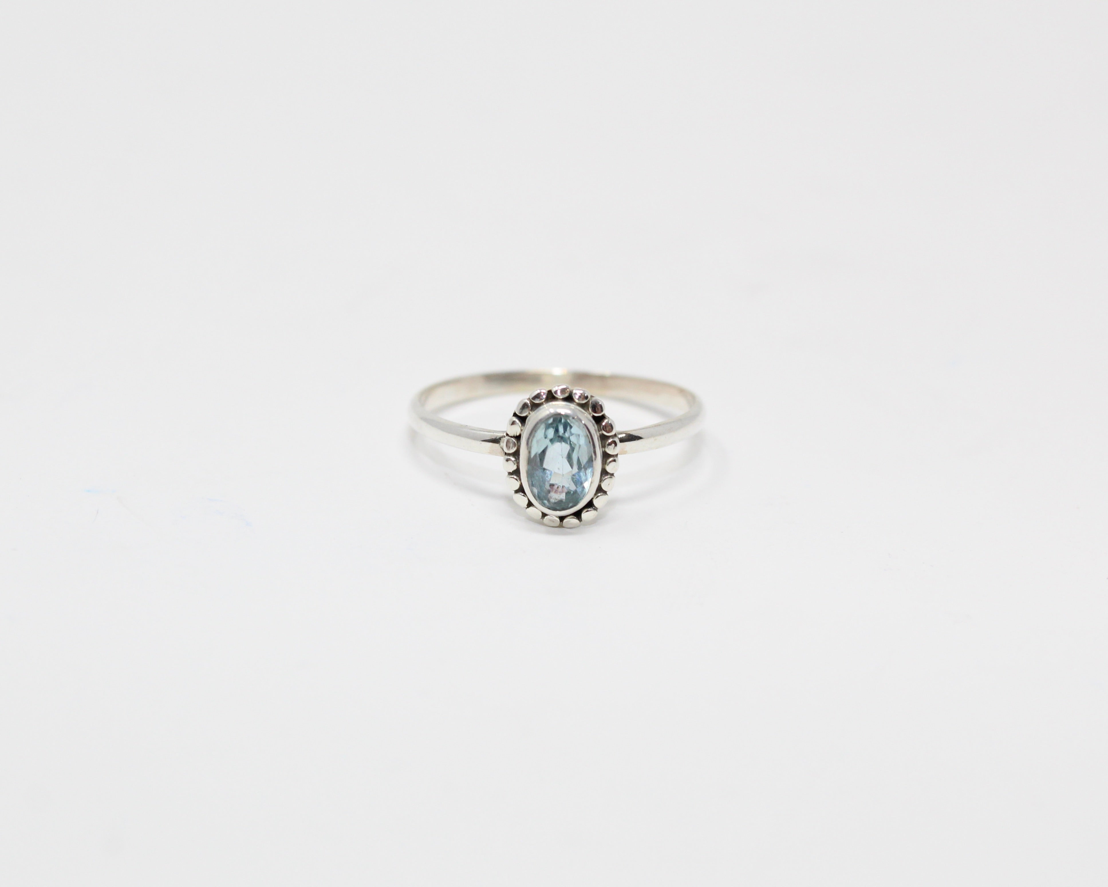 UNIQUE, bague argent sterling et pierre semi-précieuse, aigue-marine.