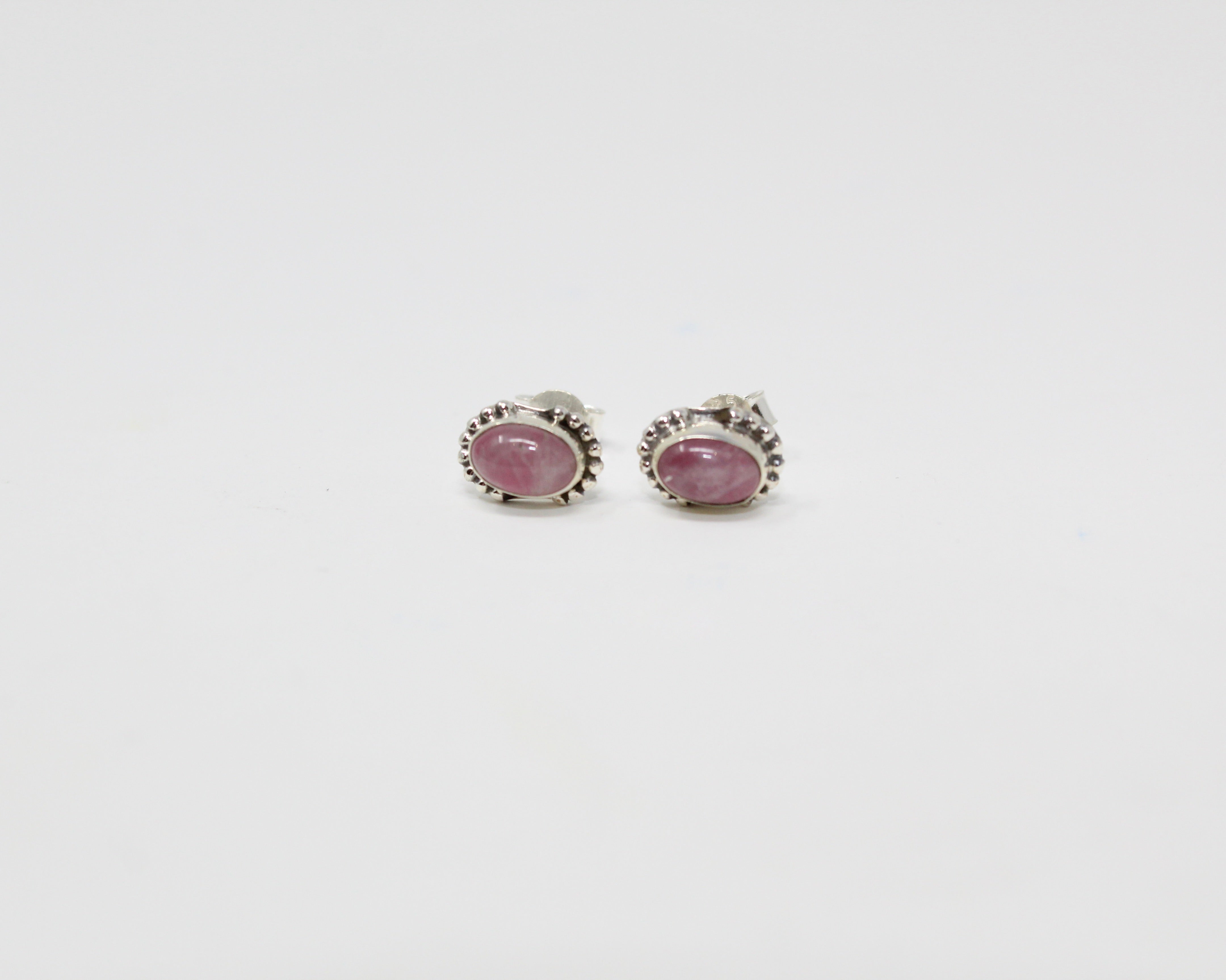 Rieuse, boucles d'oreilles argent sterling et pierre semi-précieuse, quartz rose.