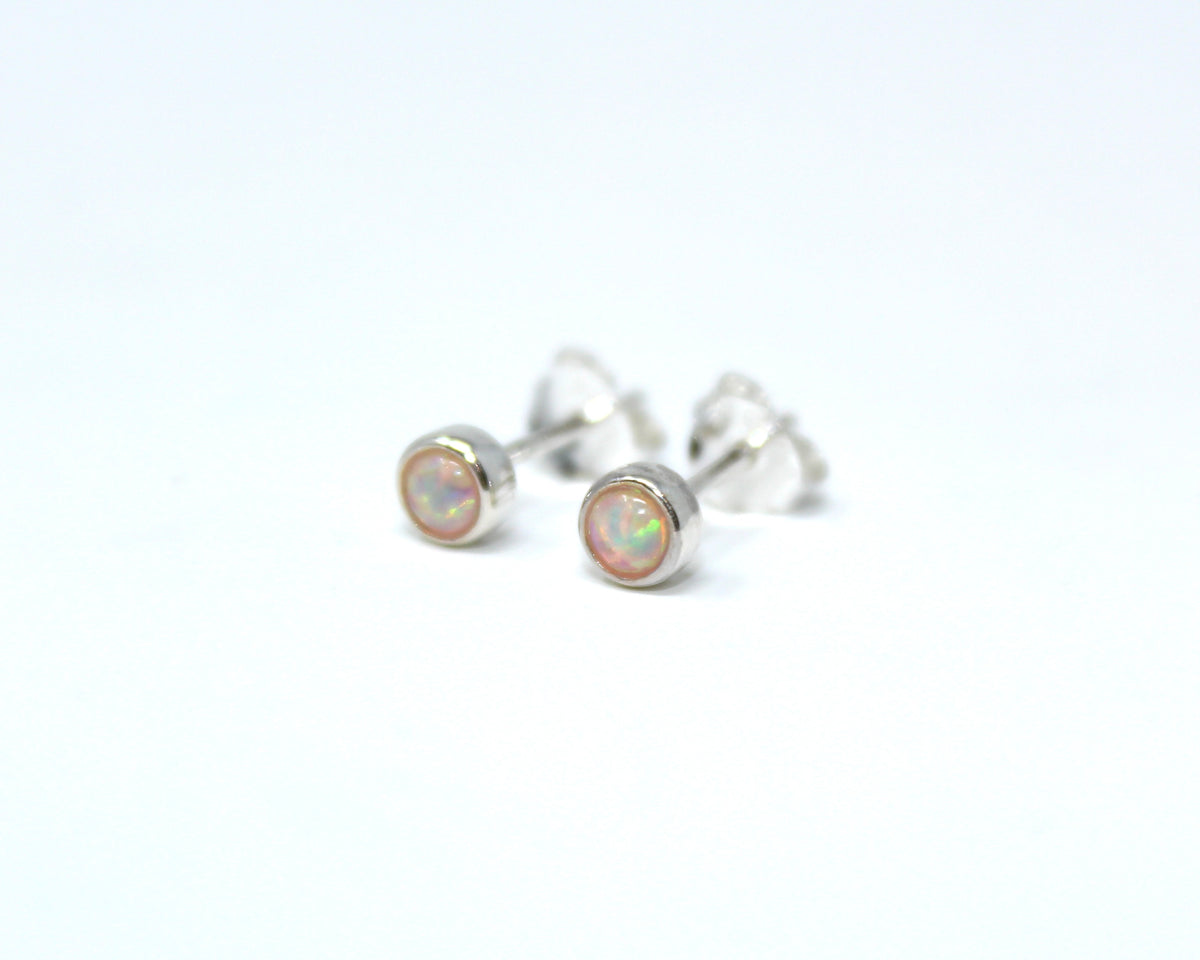 OPALE, boucle d'oreille argent sterling et opale.