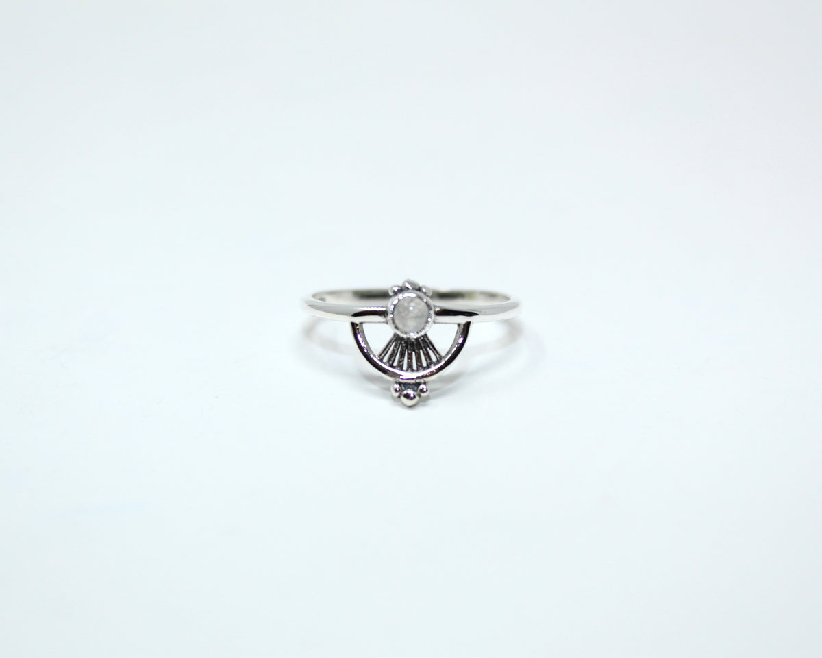 FORCE, bague argent sterling et pierre semi-précieuse, pierre de lune.
