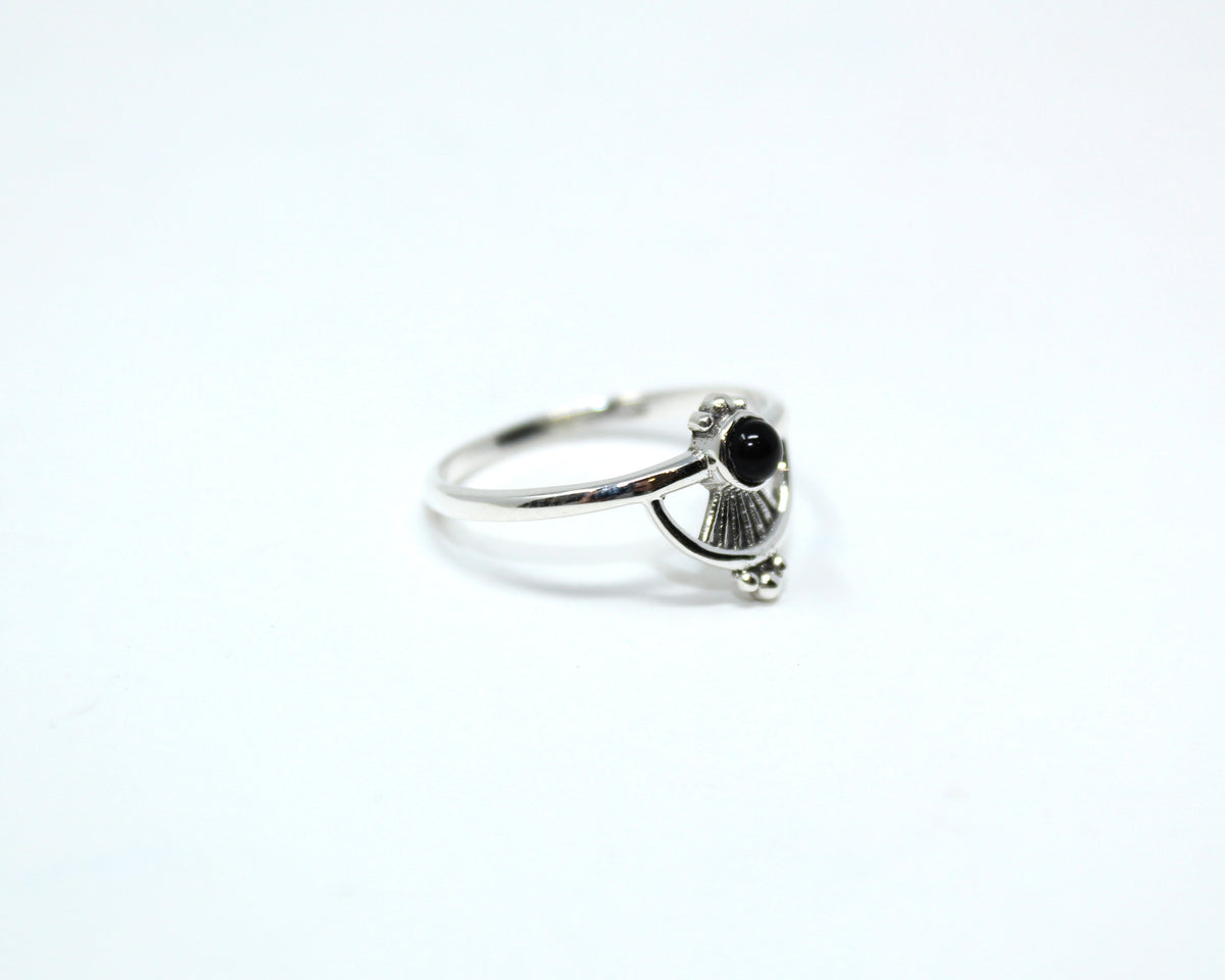 FORCE, bague argent sterling et pierre semi-précieuse, onyx.