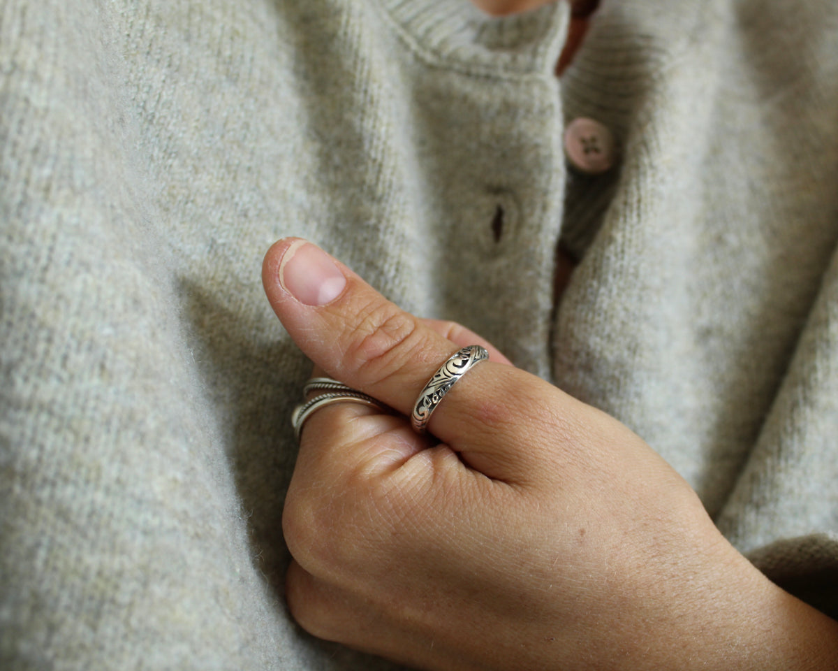 TAJ, bague argent sterling.